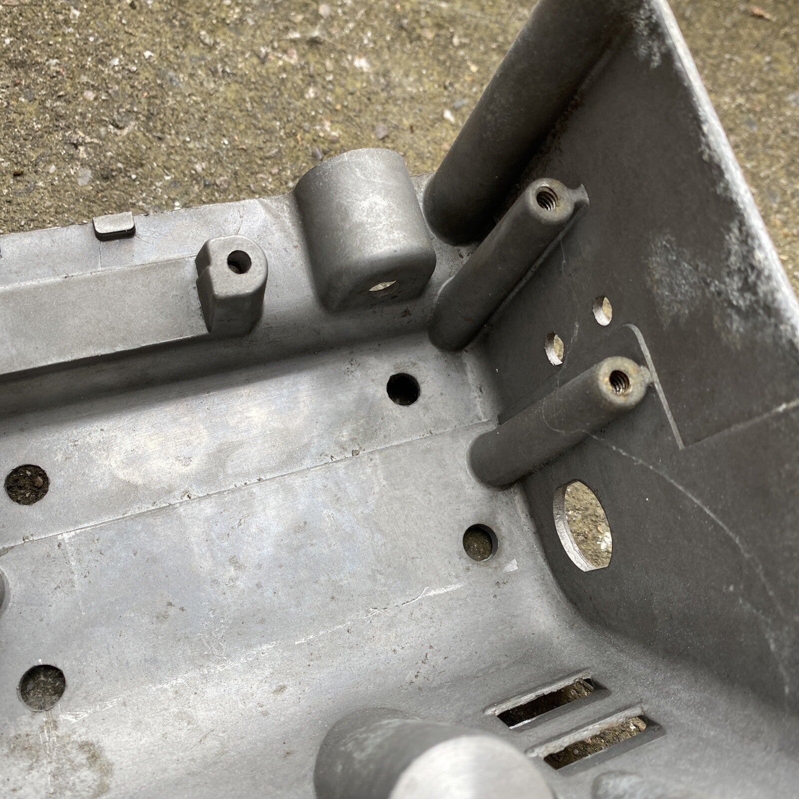 BSA B2555 or B50SS oil in frame type alloy electric box 83-4103