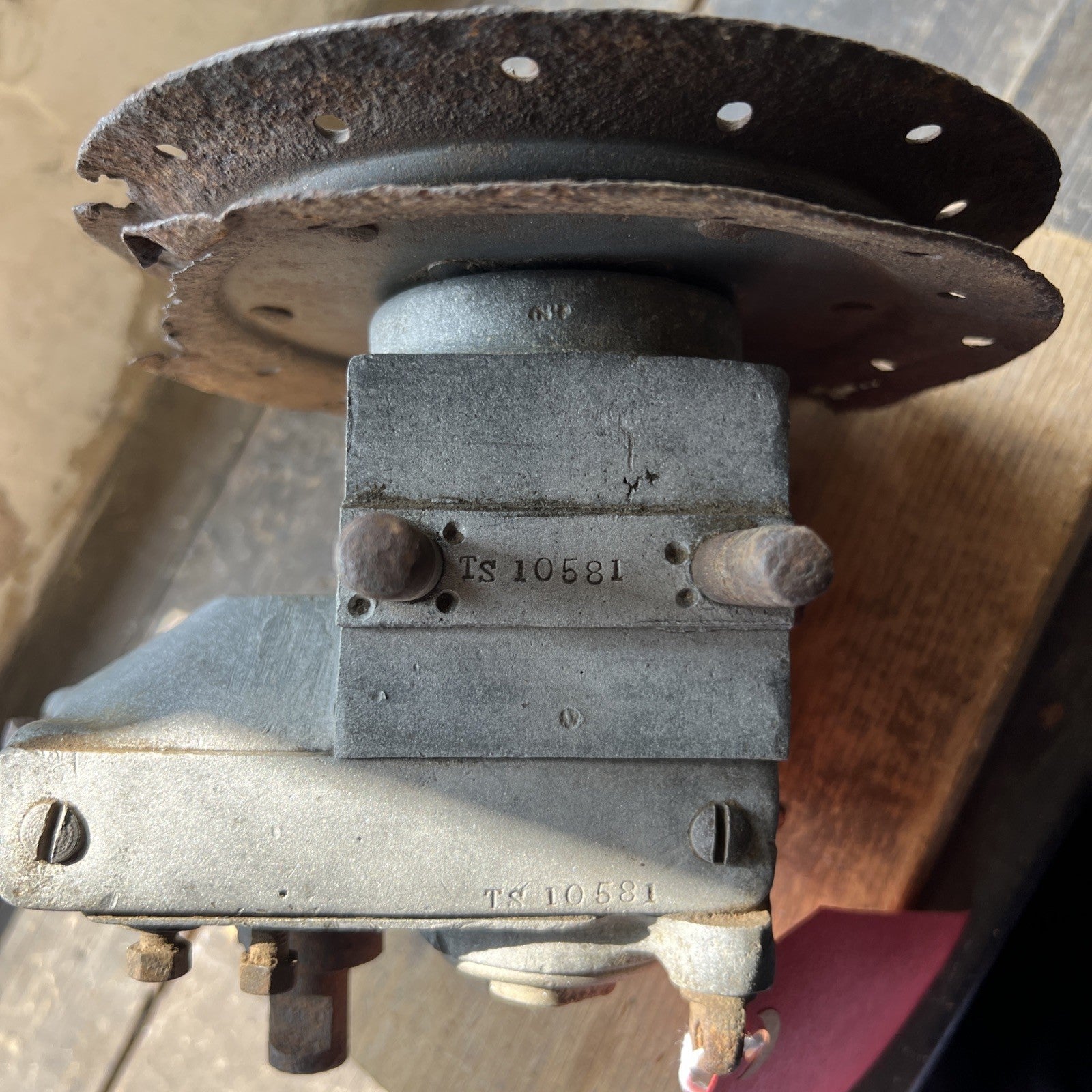 Pre War Sturmey Archer Gearbox Marked TS10581 With Kickstart Shaft