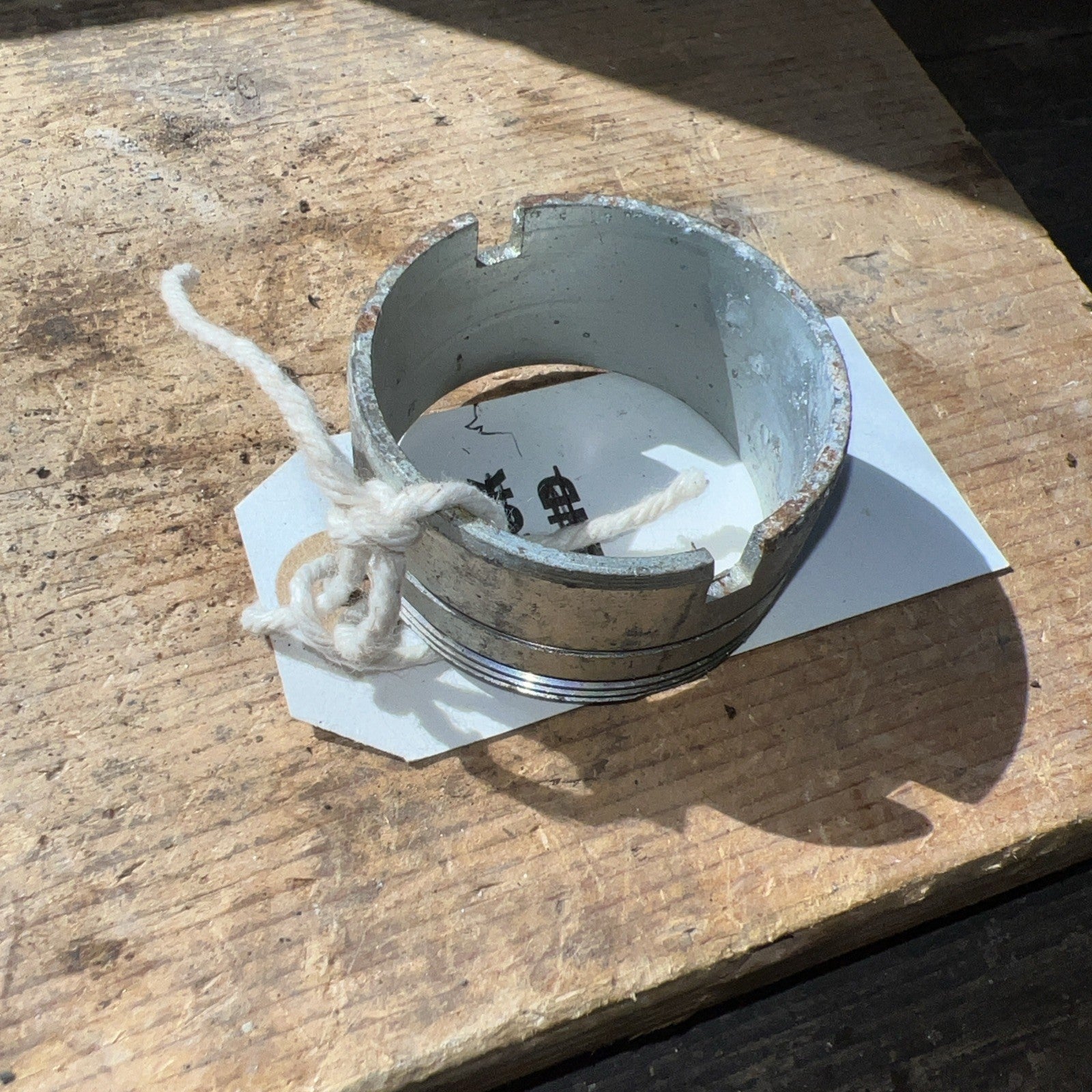 BSA Triumph Rear Wheel Speedo Drive & Bearing Retainer Left hand