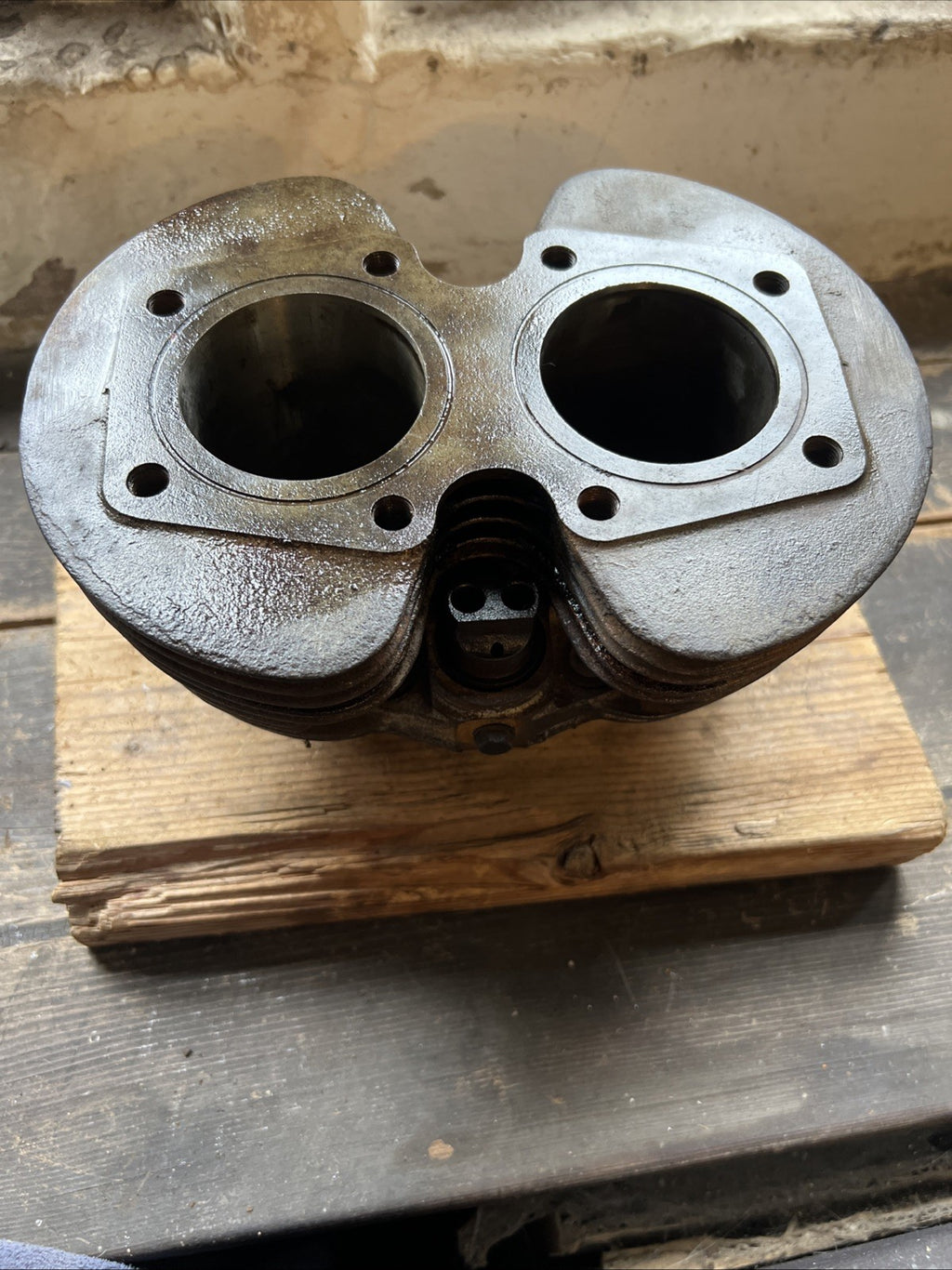 Triumph 3TA/T90 Twin 350cc Cylinder Barrel Standard Bore