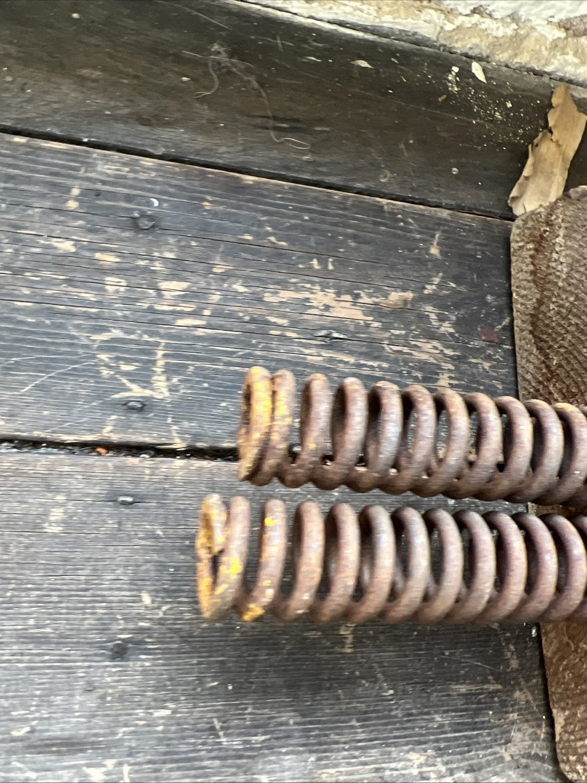 BSA C15 Internal Fork Springs Code Yellow NOS