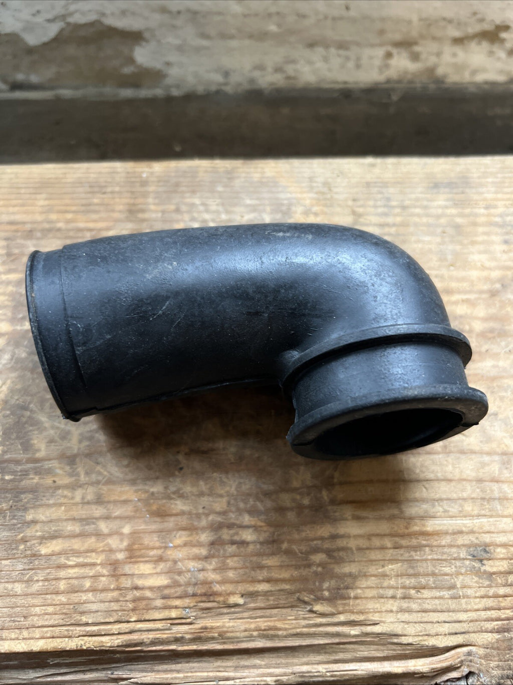Triumph Tiger Cub Late Type L Shaped Air Hose
