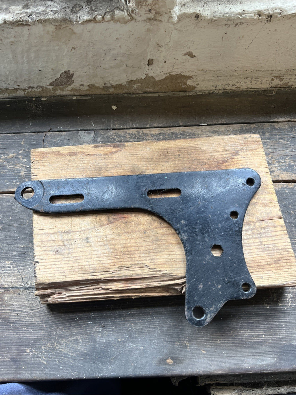 BSA C11 Etc Rear Engine Plate NOS