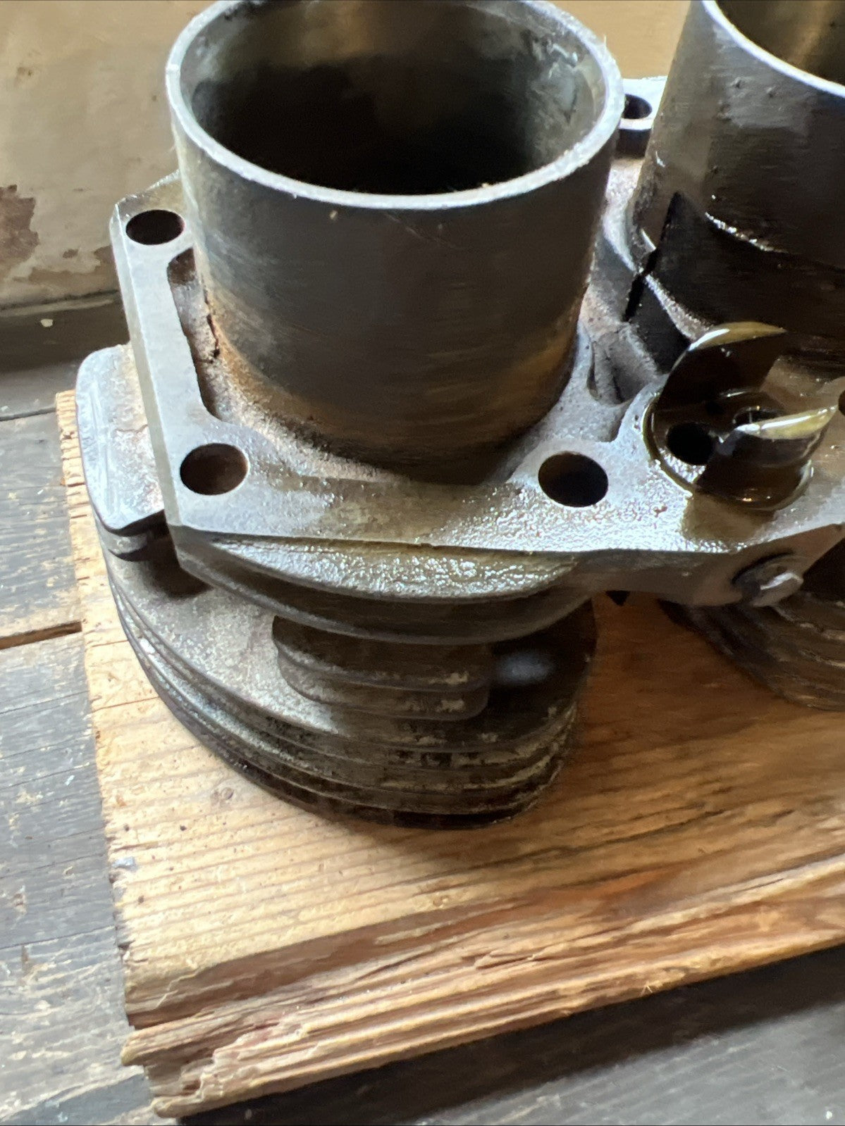 Triumph 3TA/T90 Twin 350cc Cylinder Barrel Standard Bore