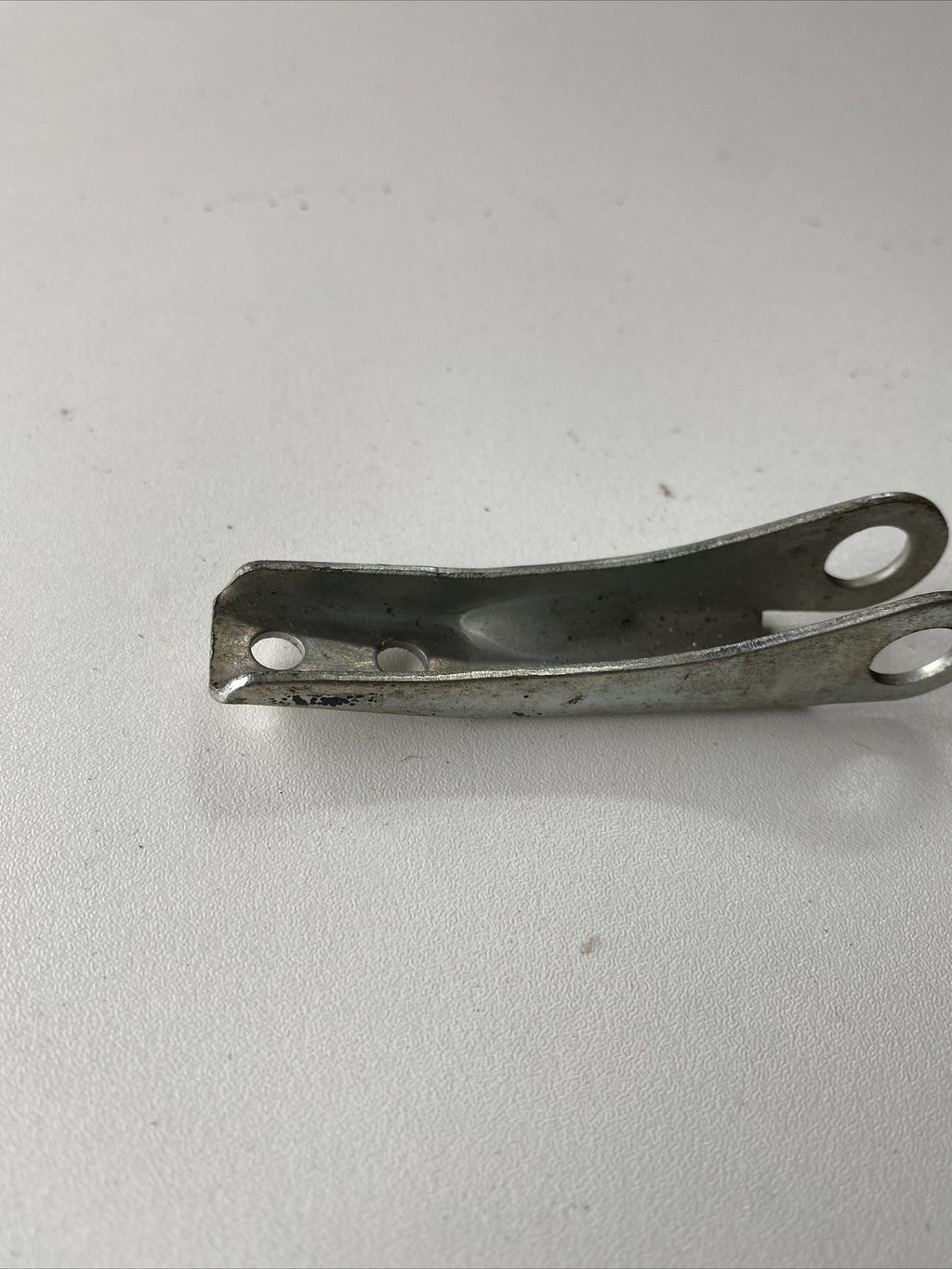Triumph T150 carb manifold abutment bracket cable