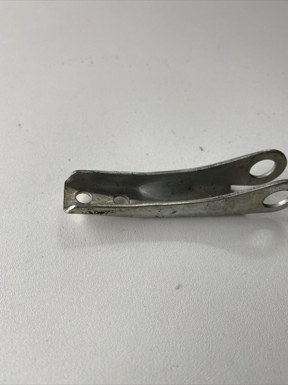 Triumph T150 carb manifold abutment bracket cable