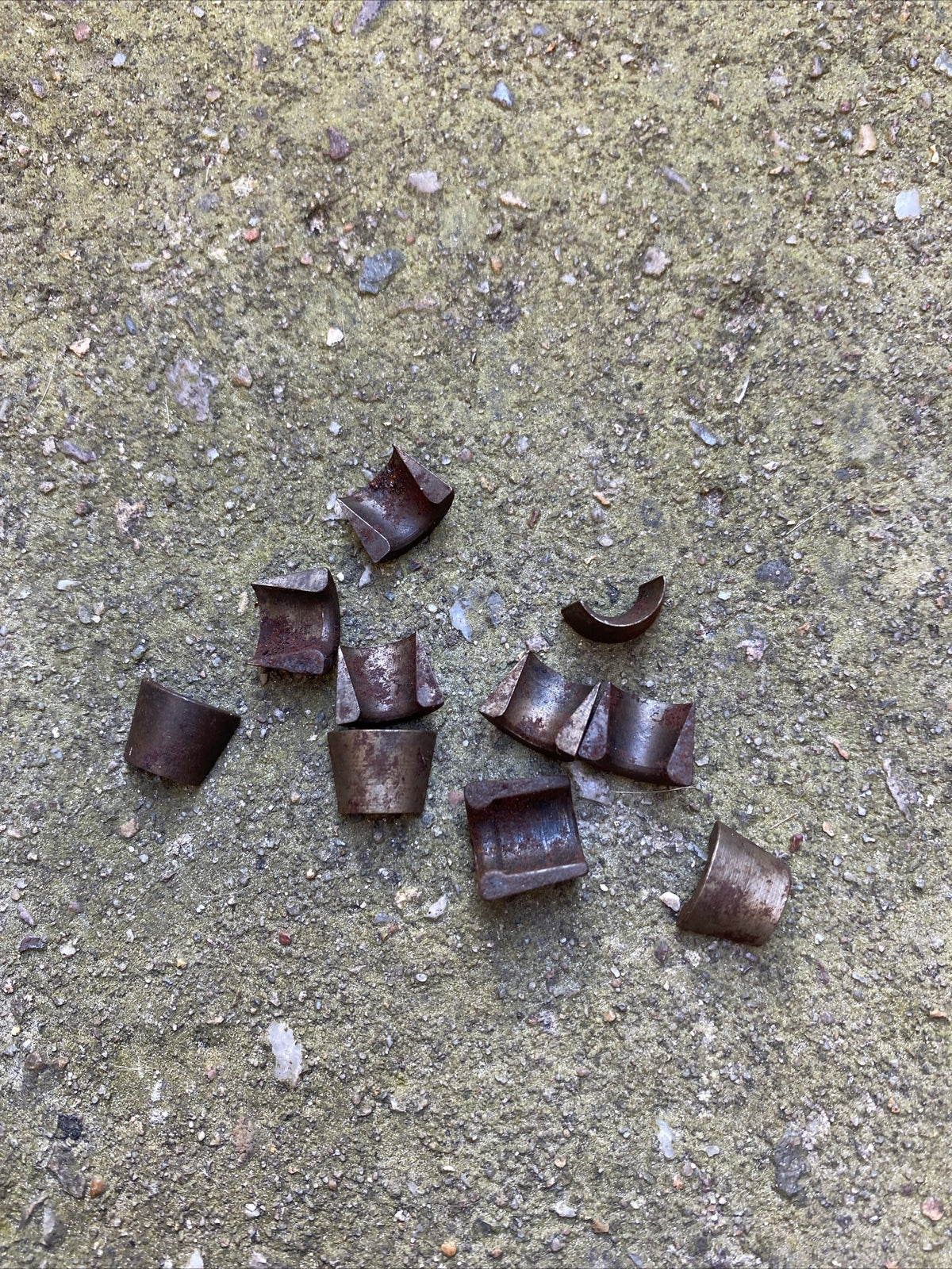 Genuine BSA valve collets Genuine BSA  (20)