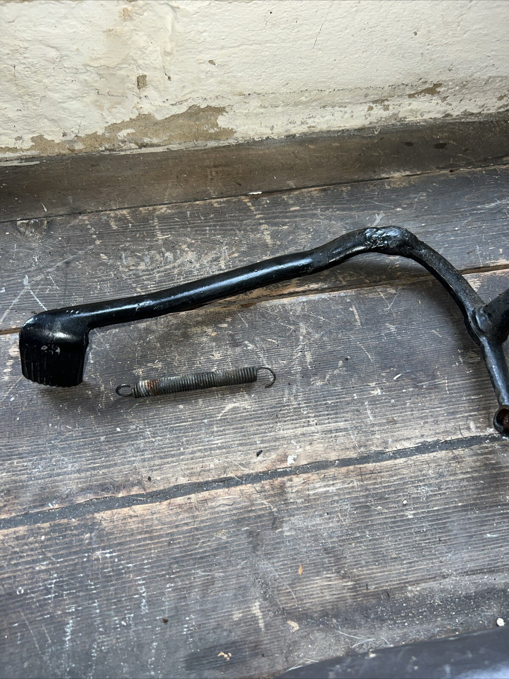 Ducati Narrowcase 250 Disc Rear Brake Pedal And Shaft With Spring