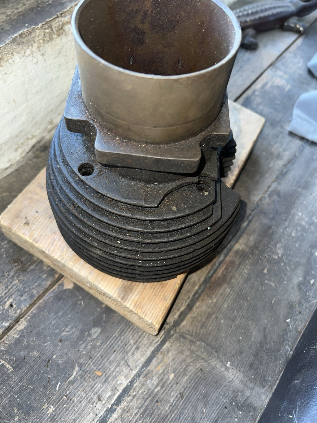 Velocette  Cylinder Barrel 22/6B