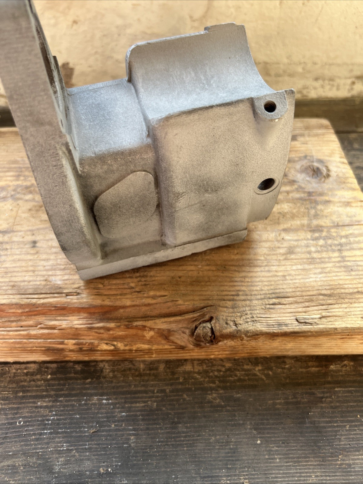 Lucas Single Cylinder Mag Dyno Body Anti Clock Used