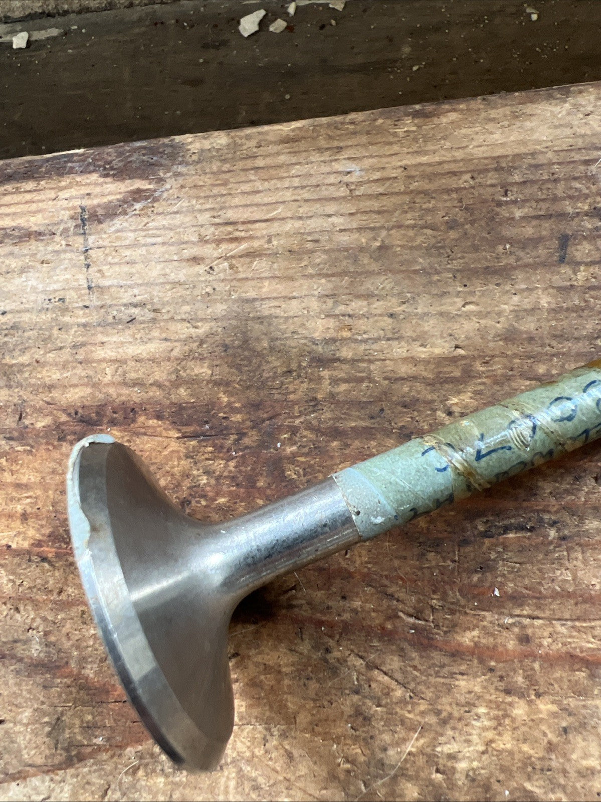 Ariel 350cc Exhaust Valve Iron Head NOS