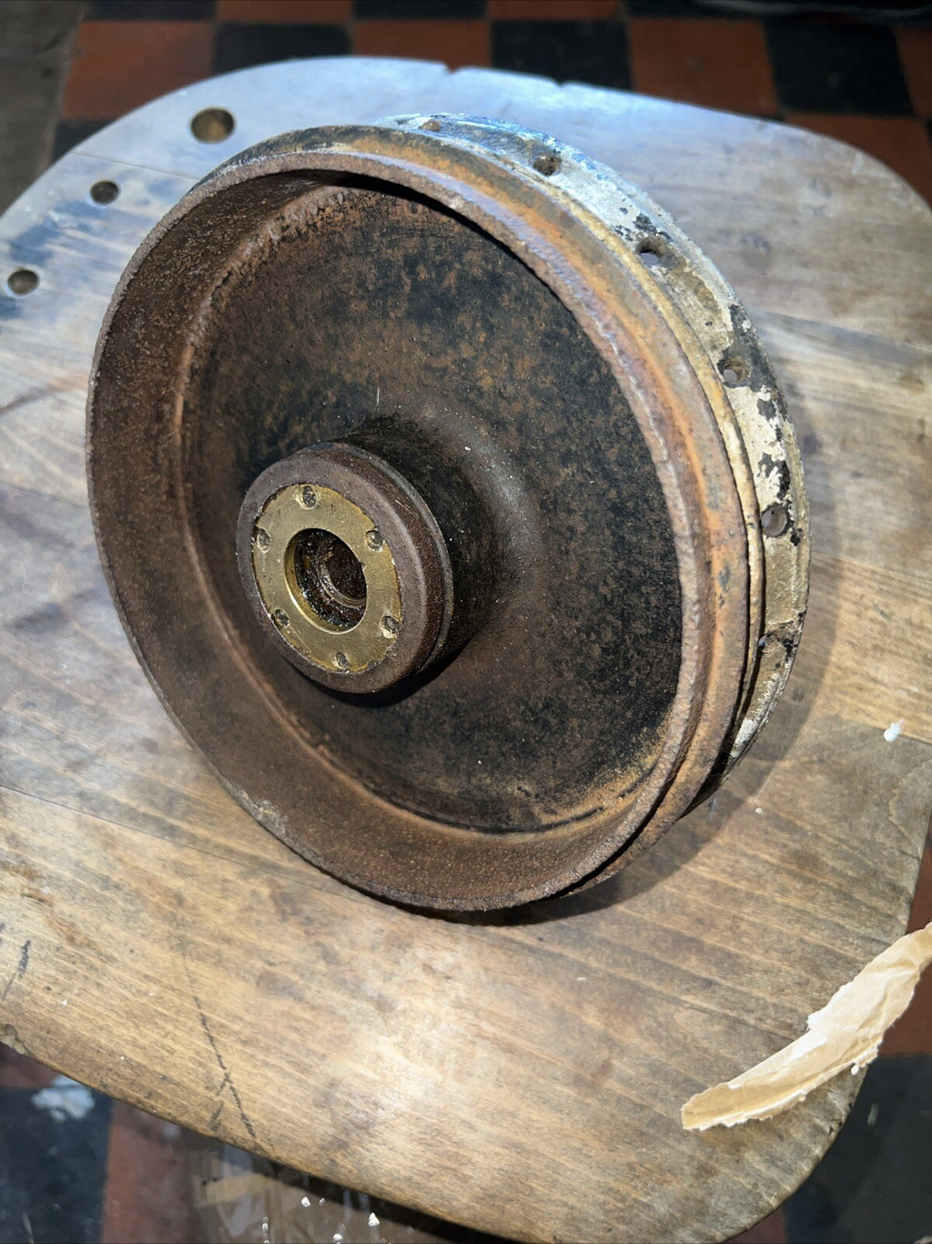 Ariel Pre 50 tele Front Hub  7”