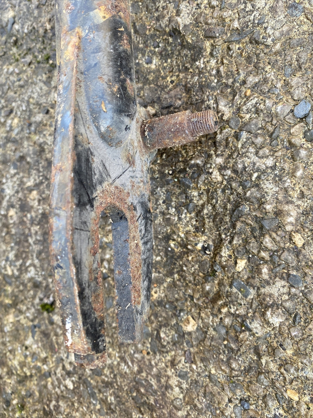 Motorcycle BSA C15 swinging arm with bushes
