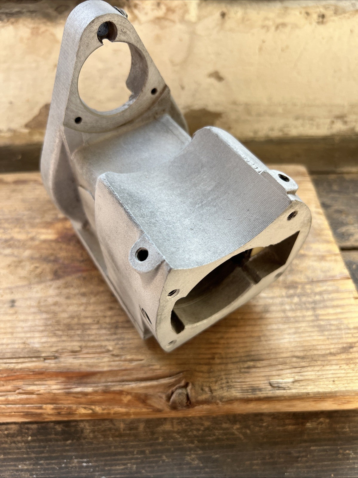 Lucas Single Cylinder Mag Dyno Body Anti Clock Used