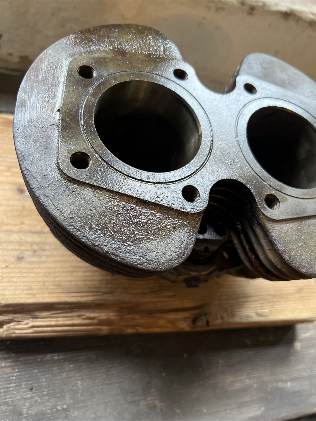 Triumph 3TA/T90 Twin 350cc Cylinder Barrel Standard Bore