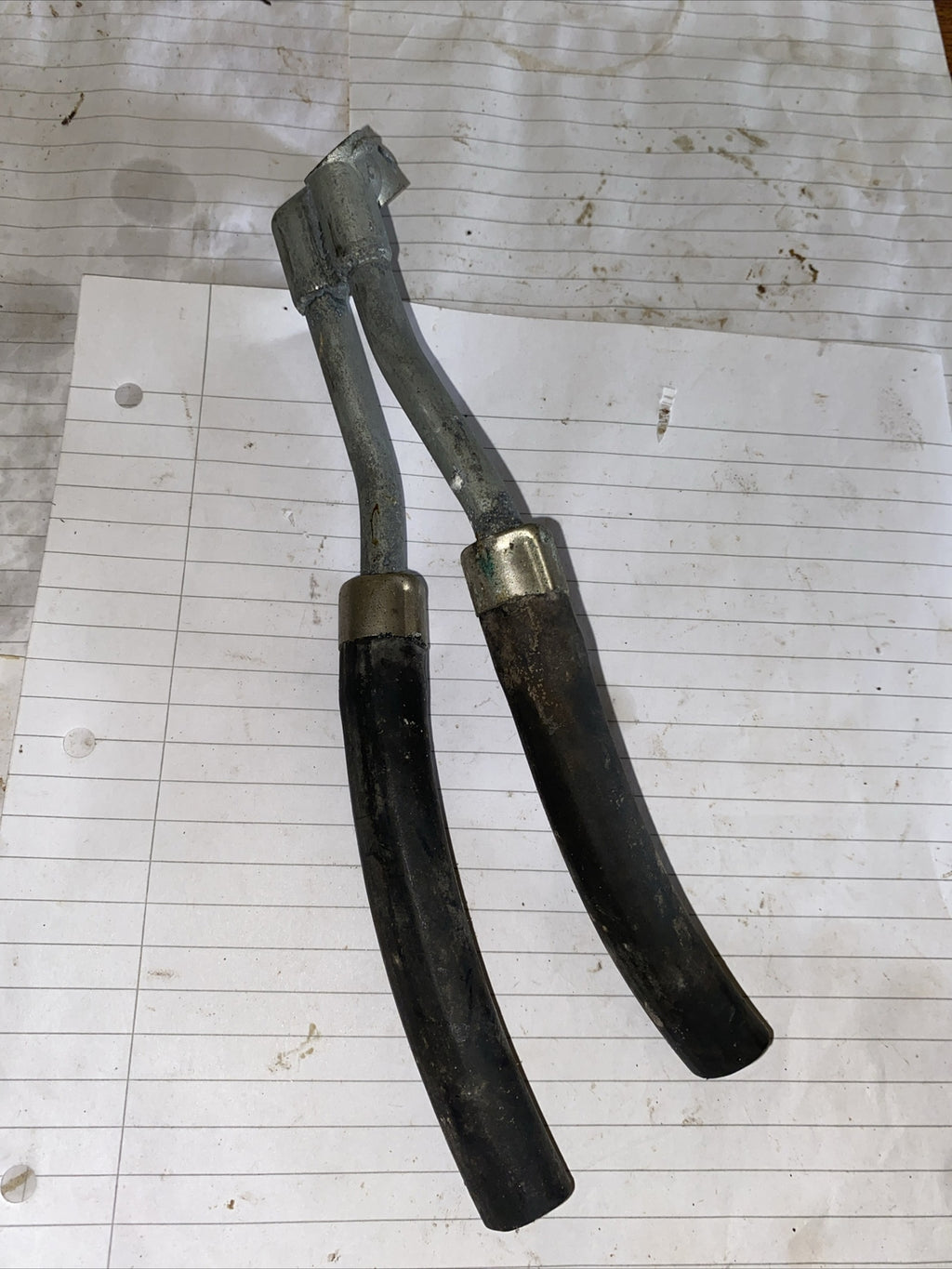 Norton  Main Feed And Return Pipes With Junction And Rubber Pipes
