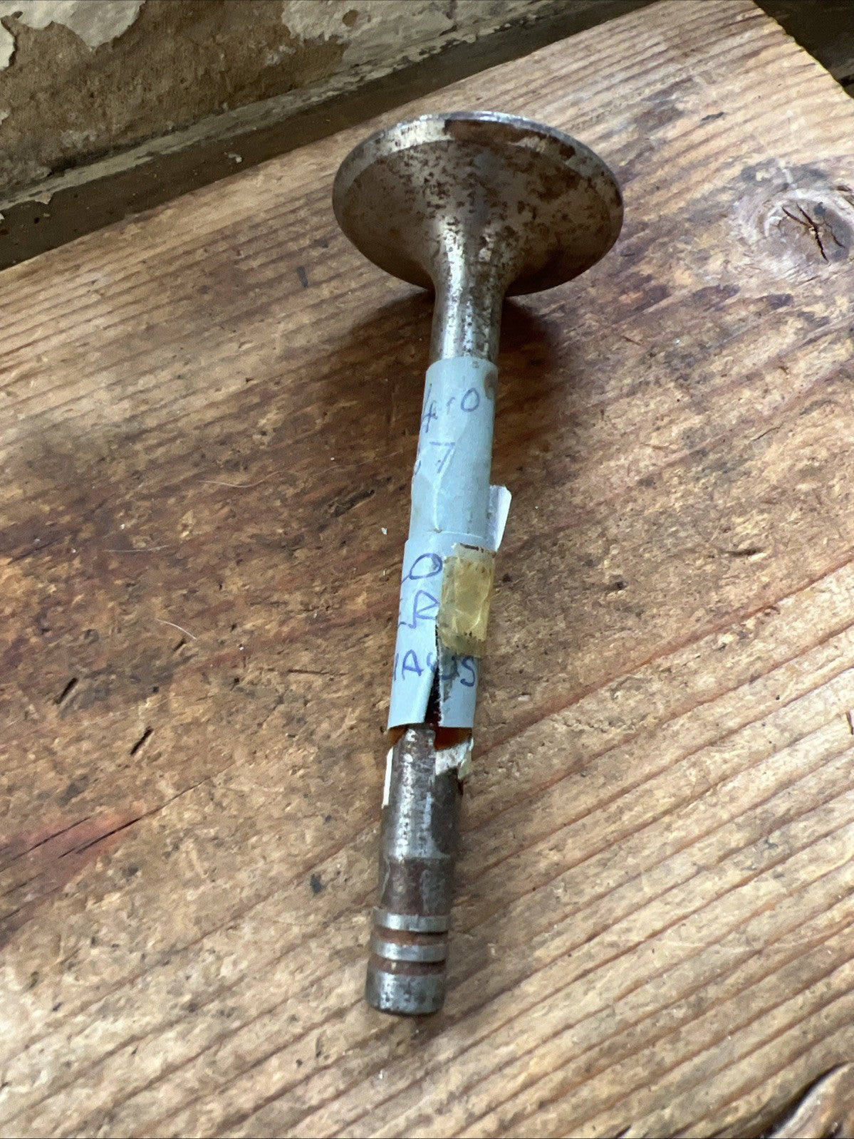Velocette Viper 350cc Single Exhaust Valve V110,M2-16 NOS