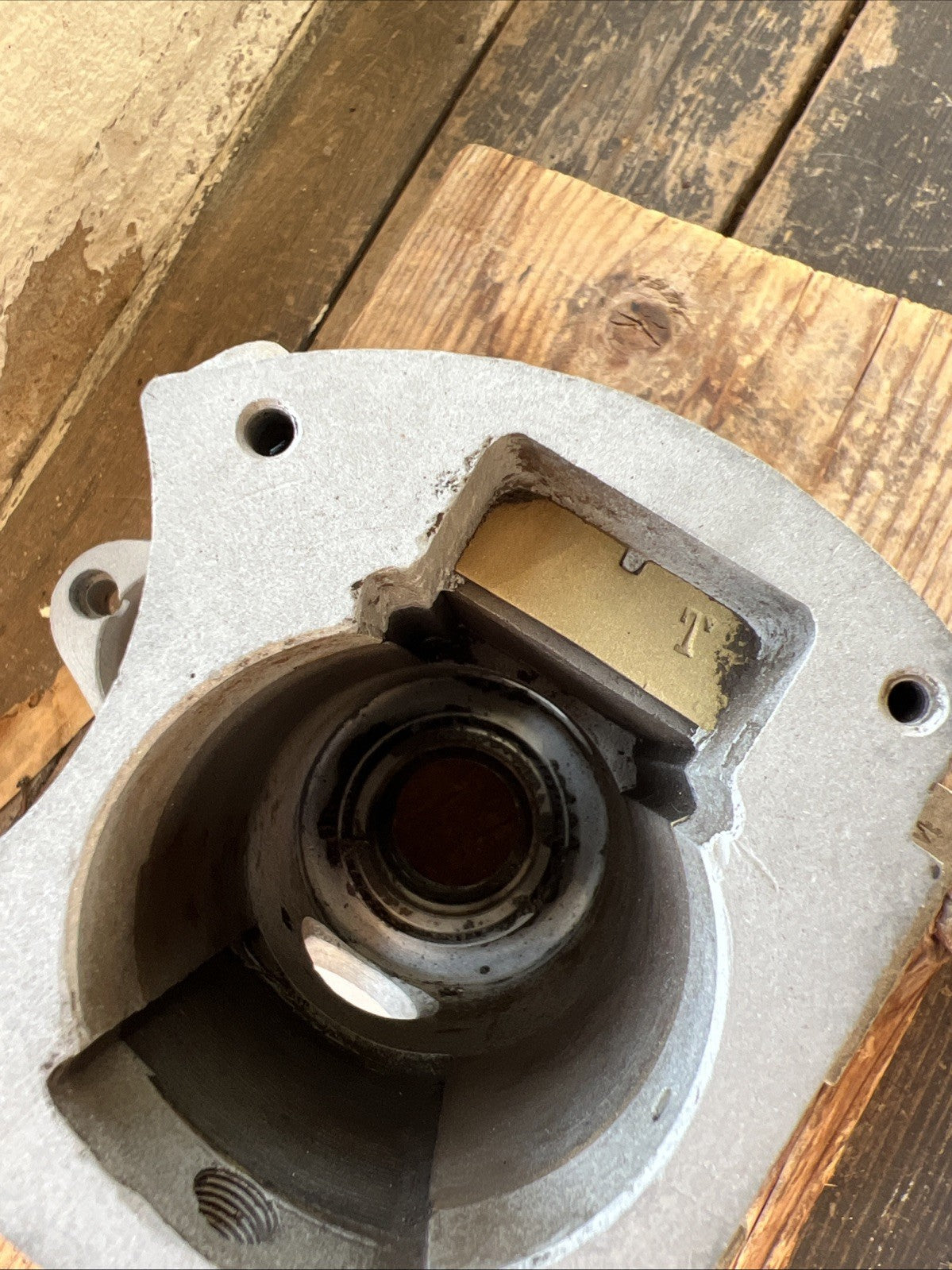 Lucas Twin Cylinder Clockwise Mag Dyno Main Case Used