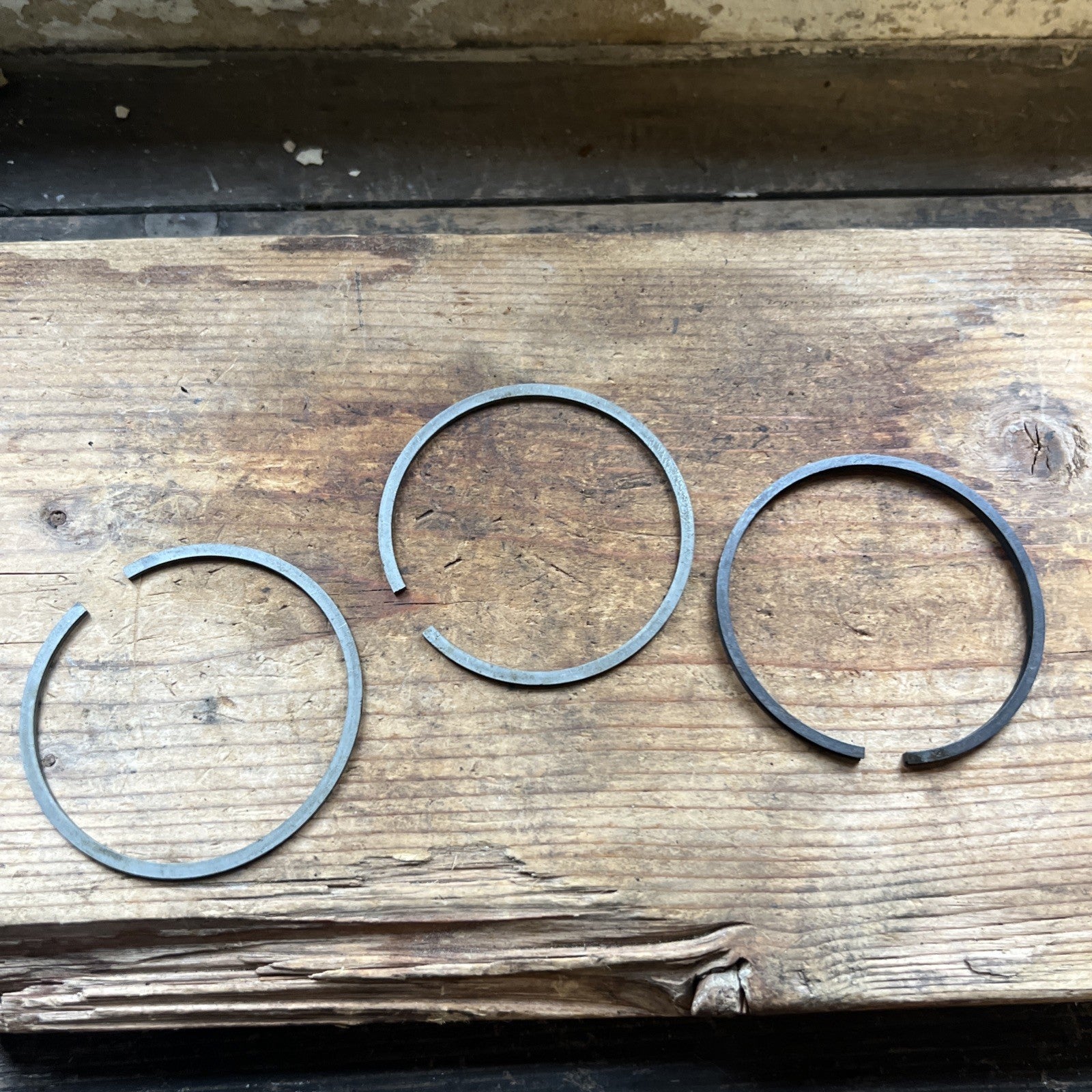 BSA C15 Standard Piston Ring Set 67mm NOS