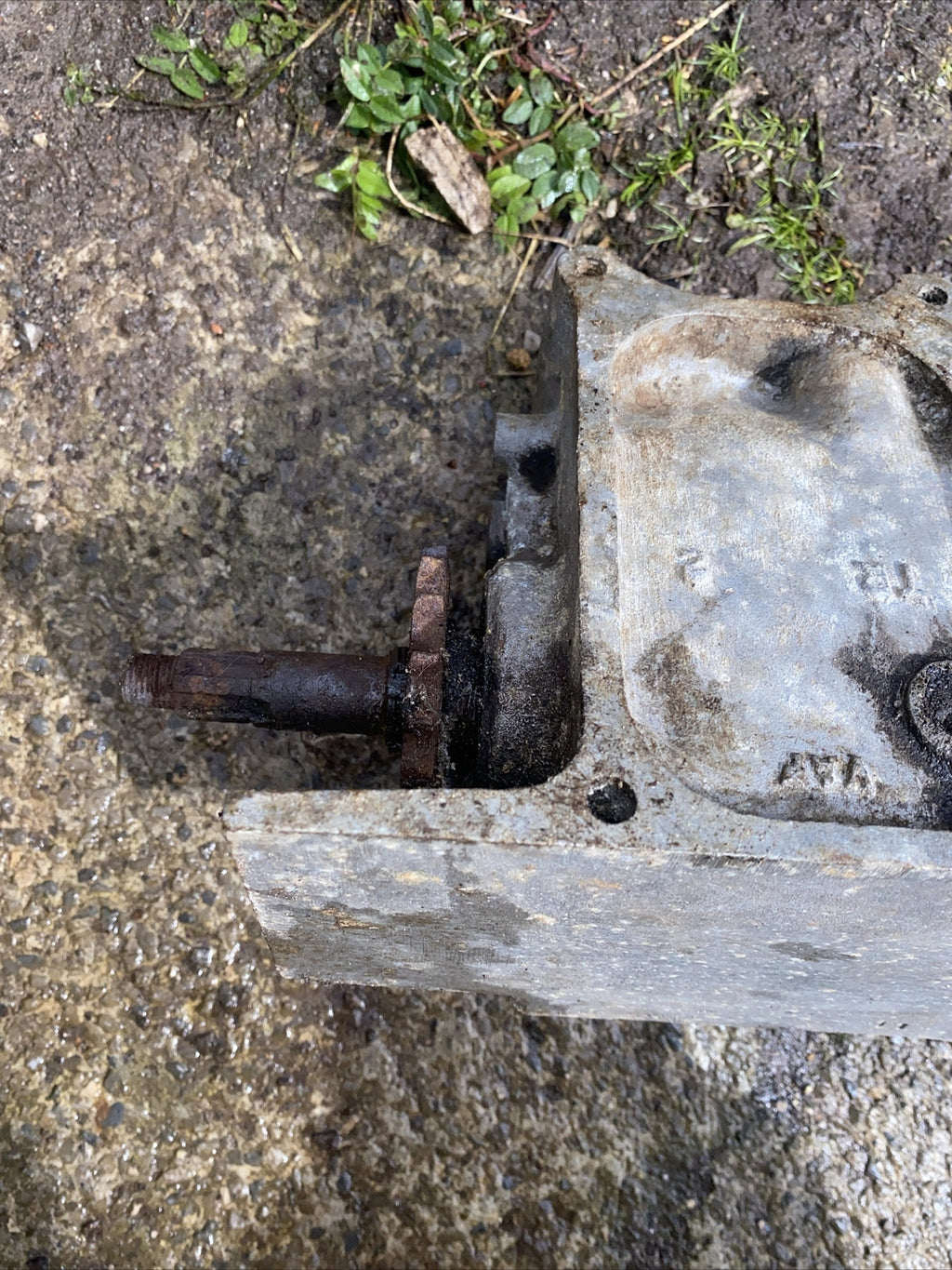 Early Motorcycle Gearbox Villiers 4 Stud Type