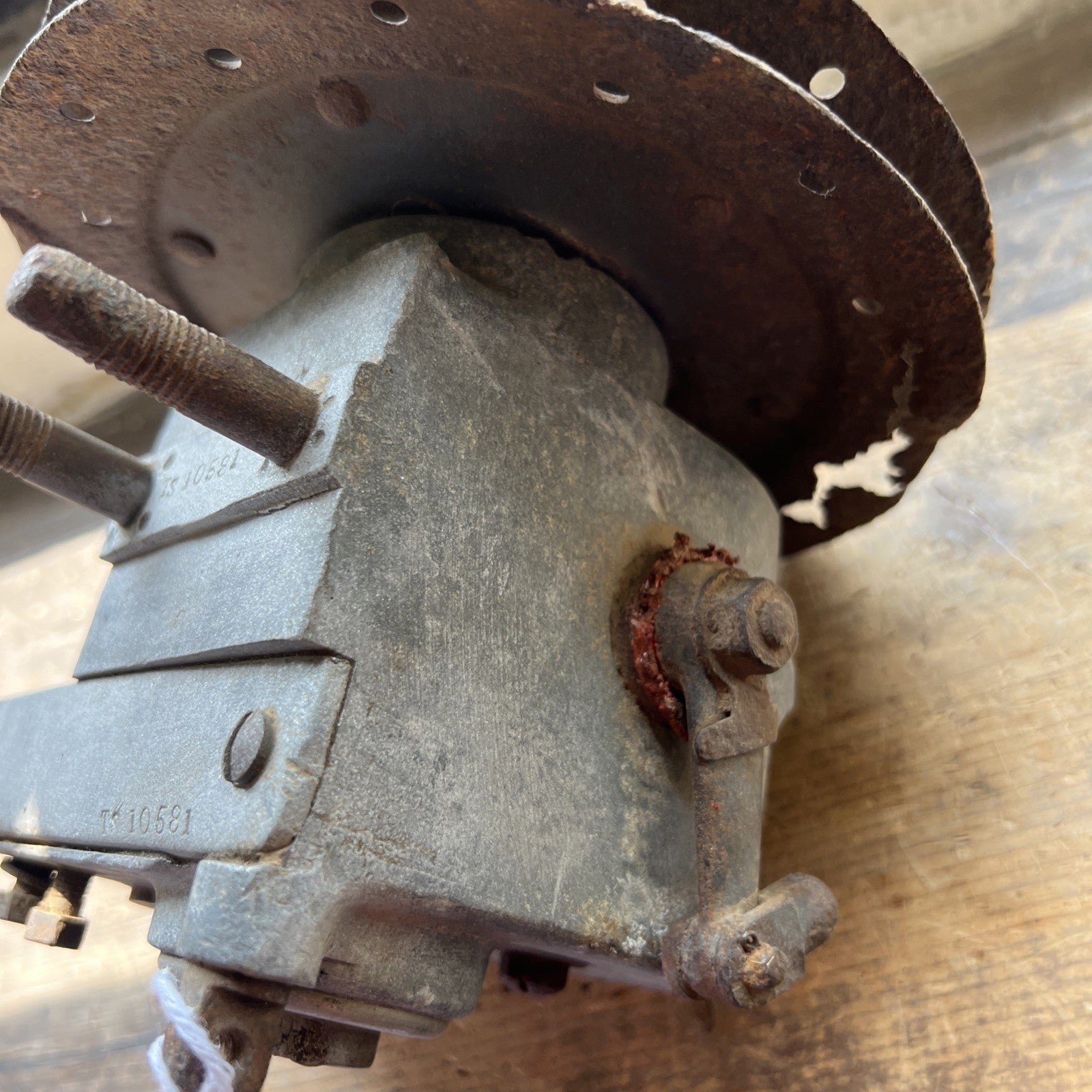 Pre War Sturmey Archer Gearbox Marked TS10581 With Kickstart Shaft