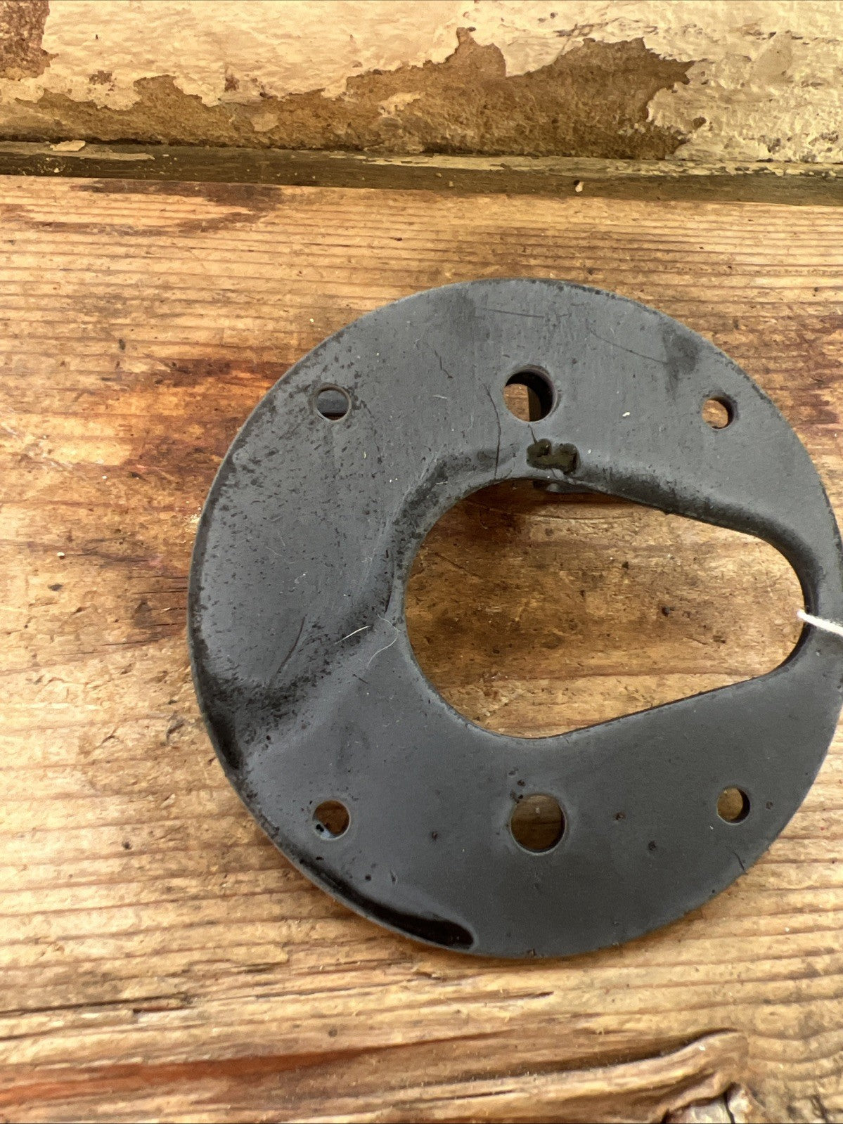 Triumph F8283 TR25W 1979 Speedo Mounting Plate NOS