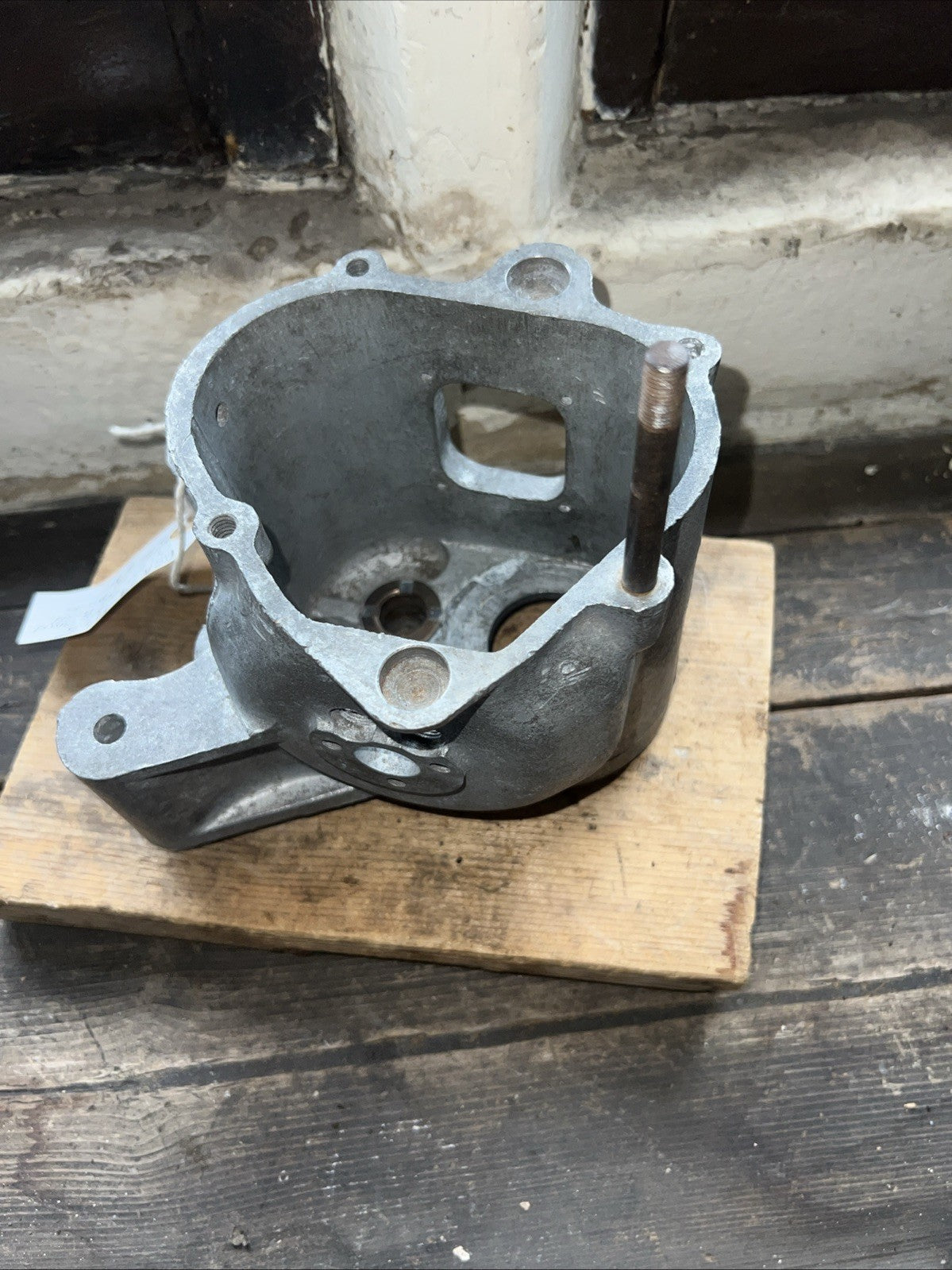 BSA 29-5445 C11 Etc Gearbox Main Shell With Bush NOS