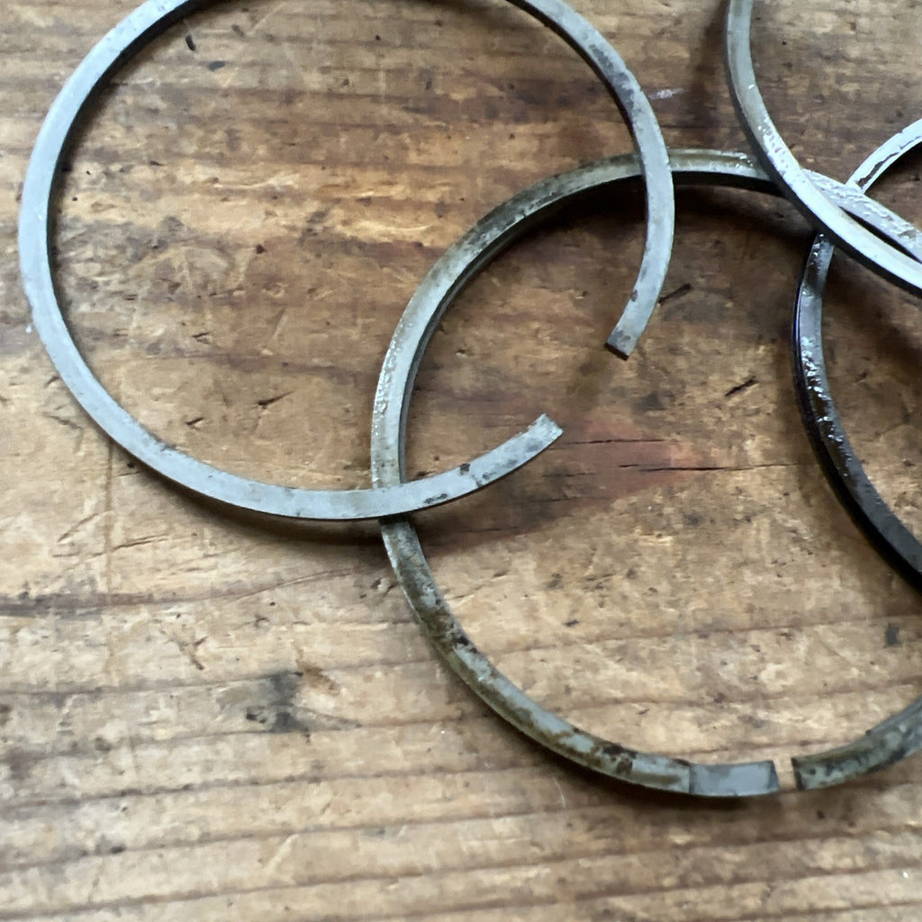 Matchless G9 Twin Full Piston Ring Set + 40 67mm NOS Full Set 6