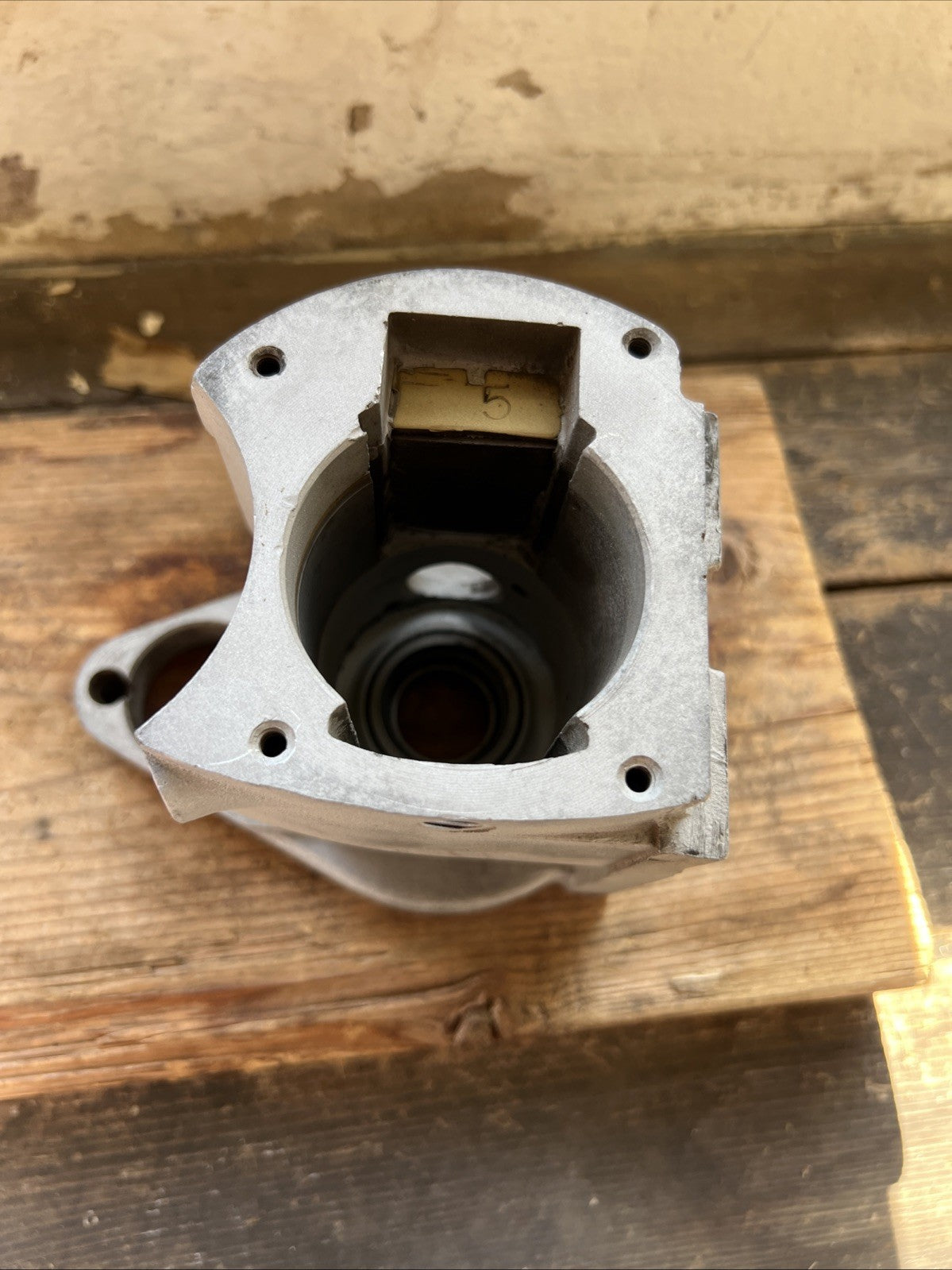 Lucas Single Cylinder Mag Dyno Body Anti Clock Used