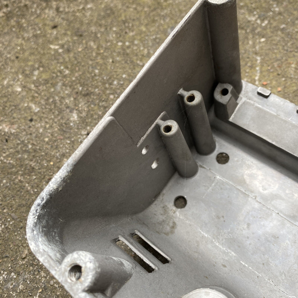 BSA B2555 or B50SS oil in frame type alloy electric box 83-4103