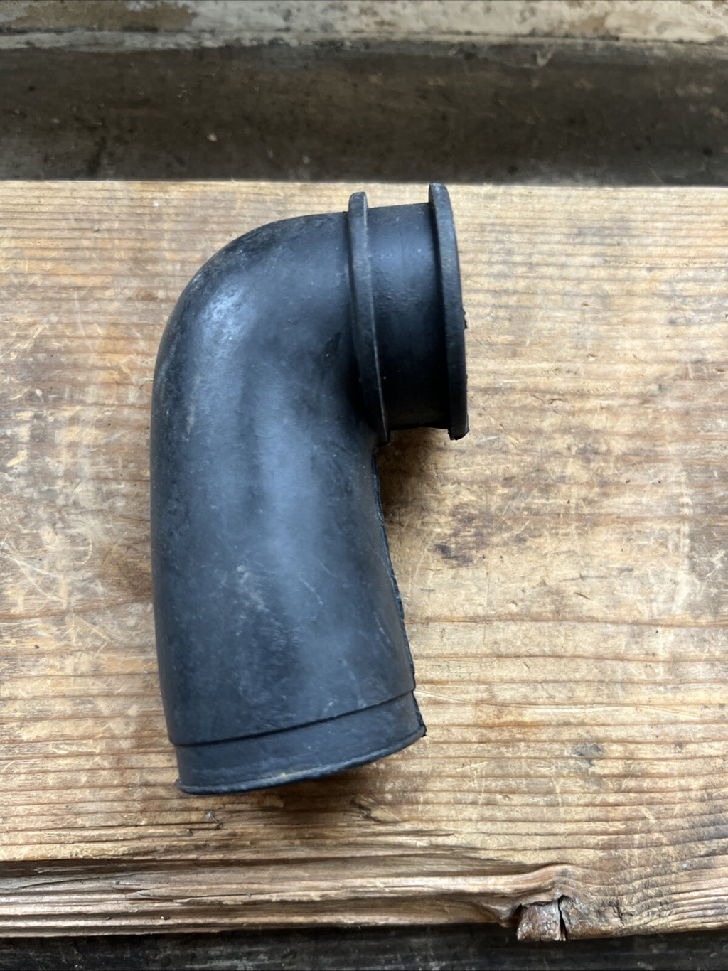 Triumph Tiger Cub Late Type L Shaped Air Hose