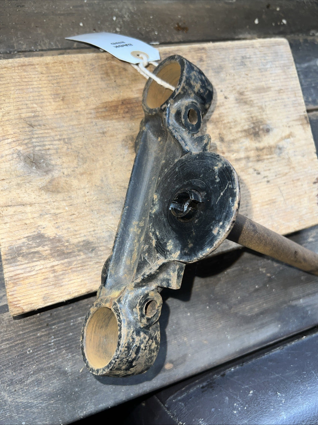 Triumph BSA Twins 650/750 Conical Hub Lower Fork Yoke