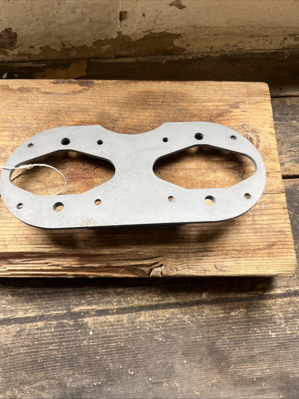 Triumph H3689 TR25W 250cc 1970 Speedo & Tacho Mounting Plate NOS