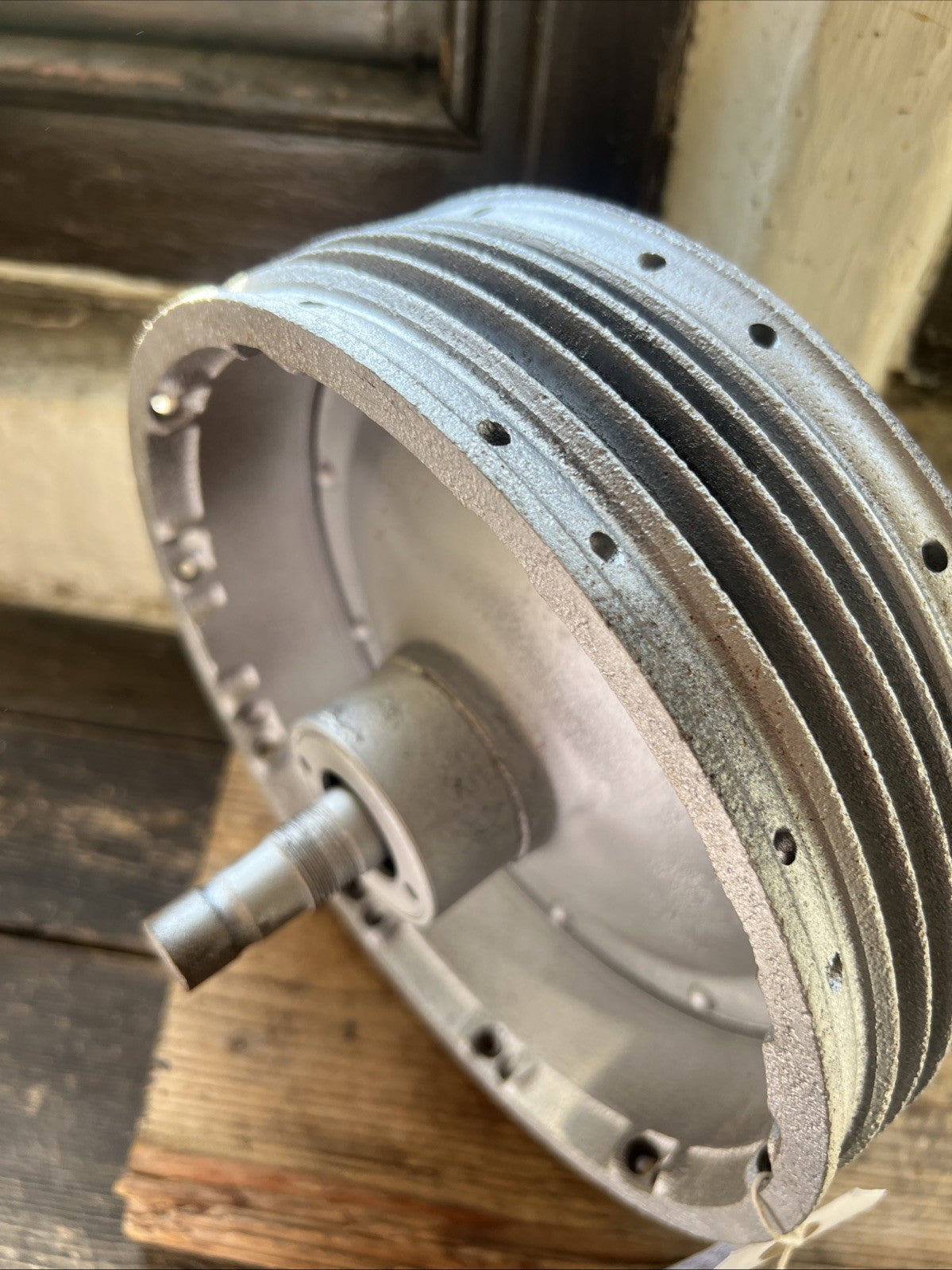 Triumph/BSA 650 Pre Unit Twins 8” Full Width Cast Iron Front Hub With Spindle