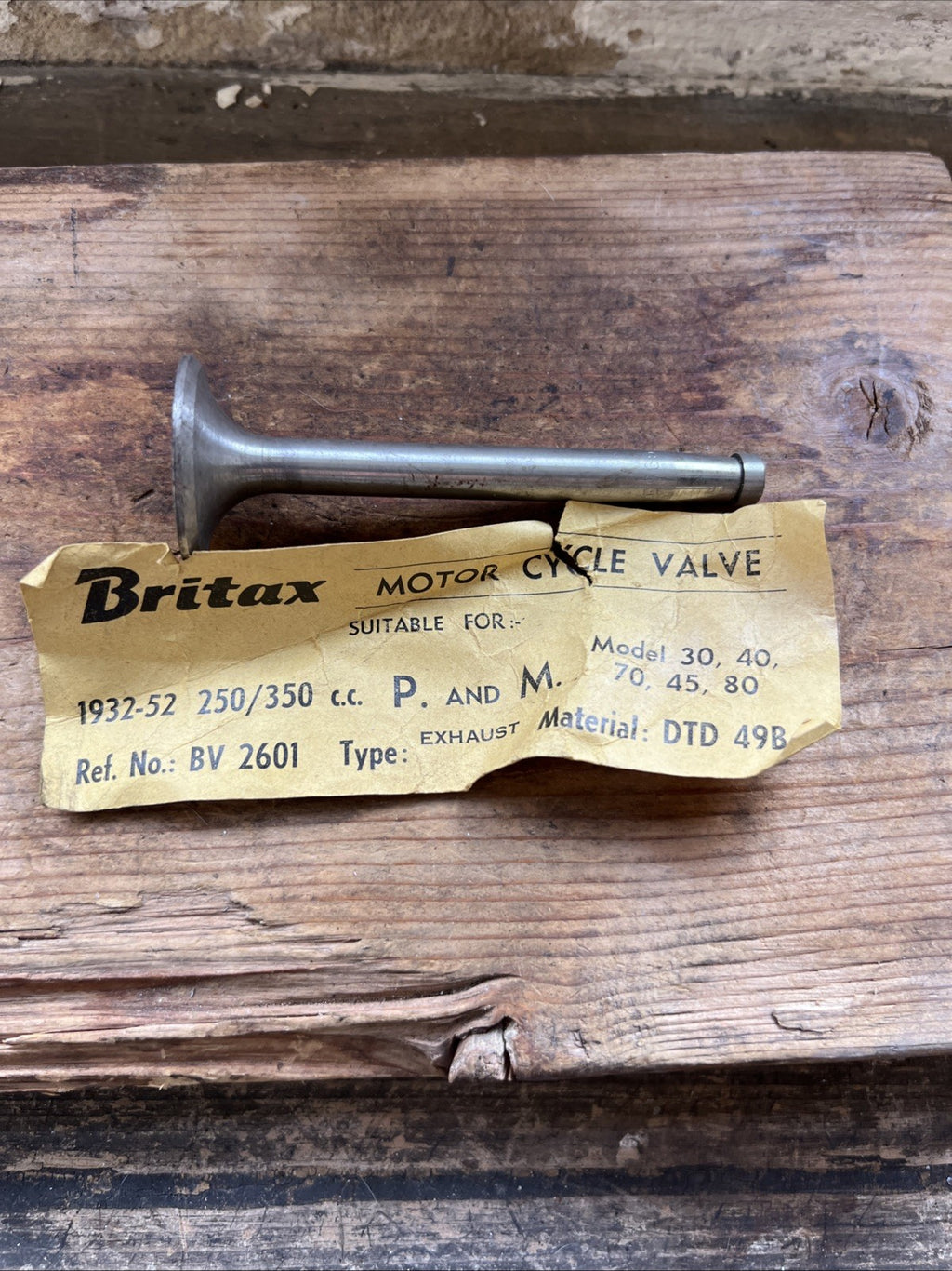 Panther 250/350cc P&M Model 30,40,70,45,80 1932-52 Exhaust Valve NOS