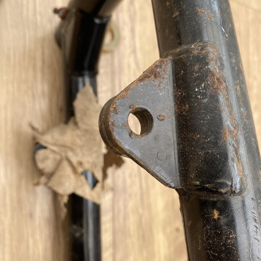 Triumph Swinging arm BSA B25 B50 T25 oil in Frame Classic Motorcycle