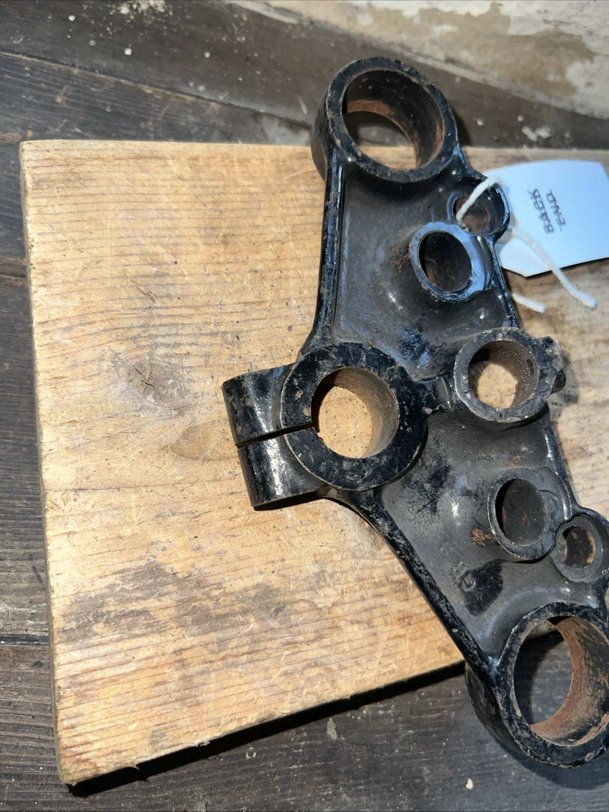 Triumph 97-4036 Conical Hub 650/750 Fork Top Yoke NOS