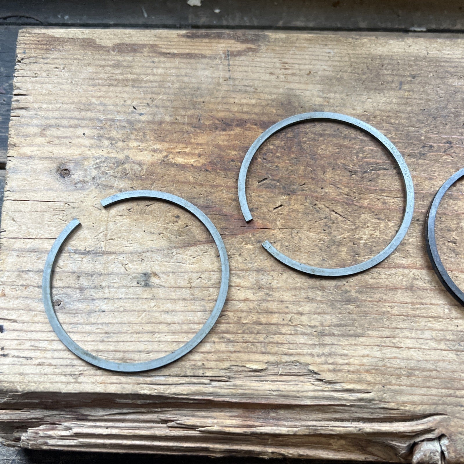 BSA C15 Standard Piston Ring Set 67mm NOS