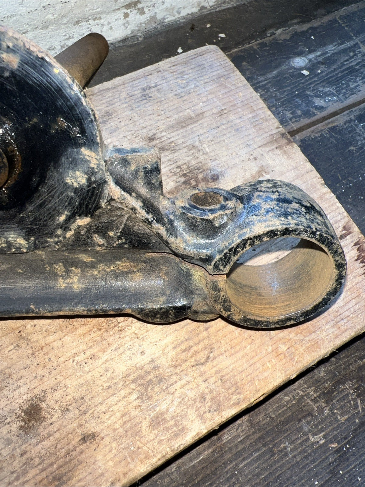 Triumph BSA Twins 650/750 Conical Hub Lower Fork Yoke