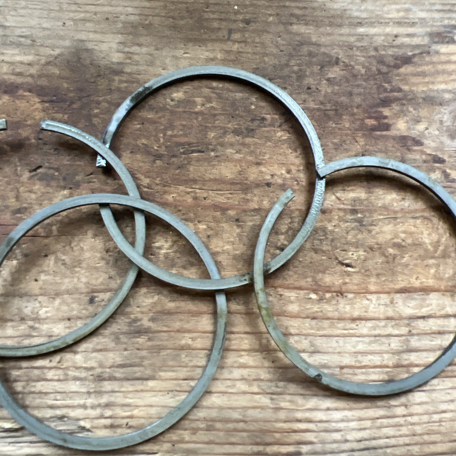 Norton 88 Twin Compression Ring Set Of 4 Plus 40 67mm No Oil