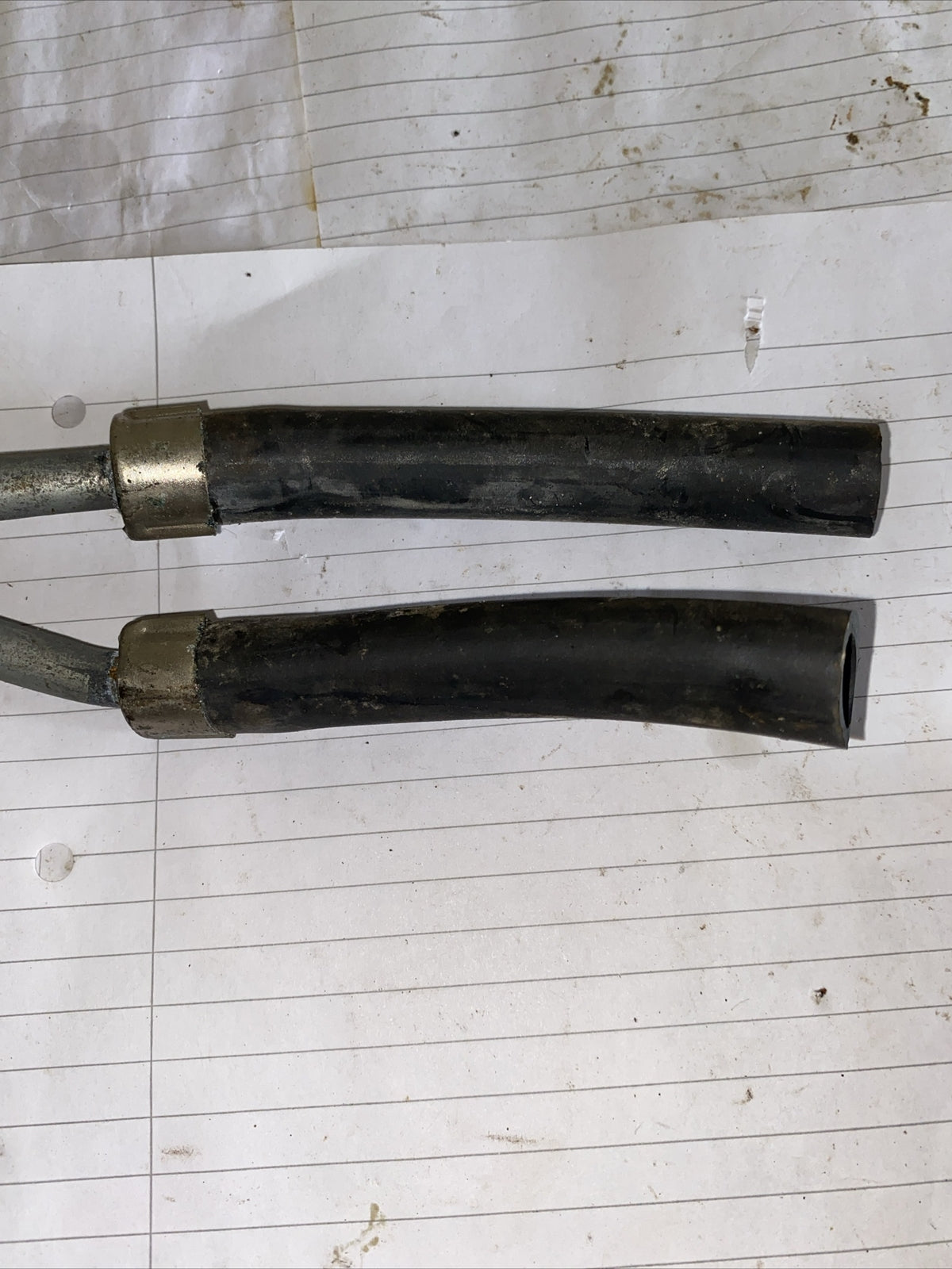 Norton  Main Feed And Return Pipes With Junction And Rubber Pipes