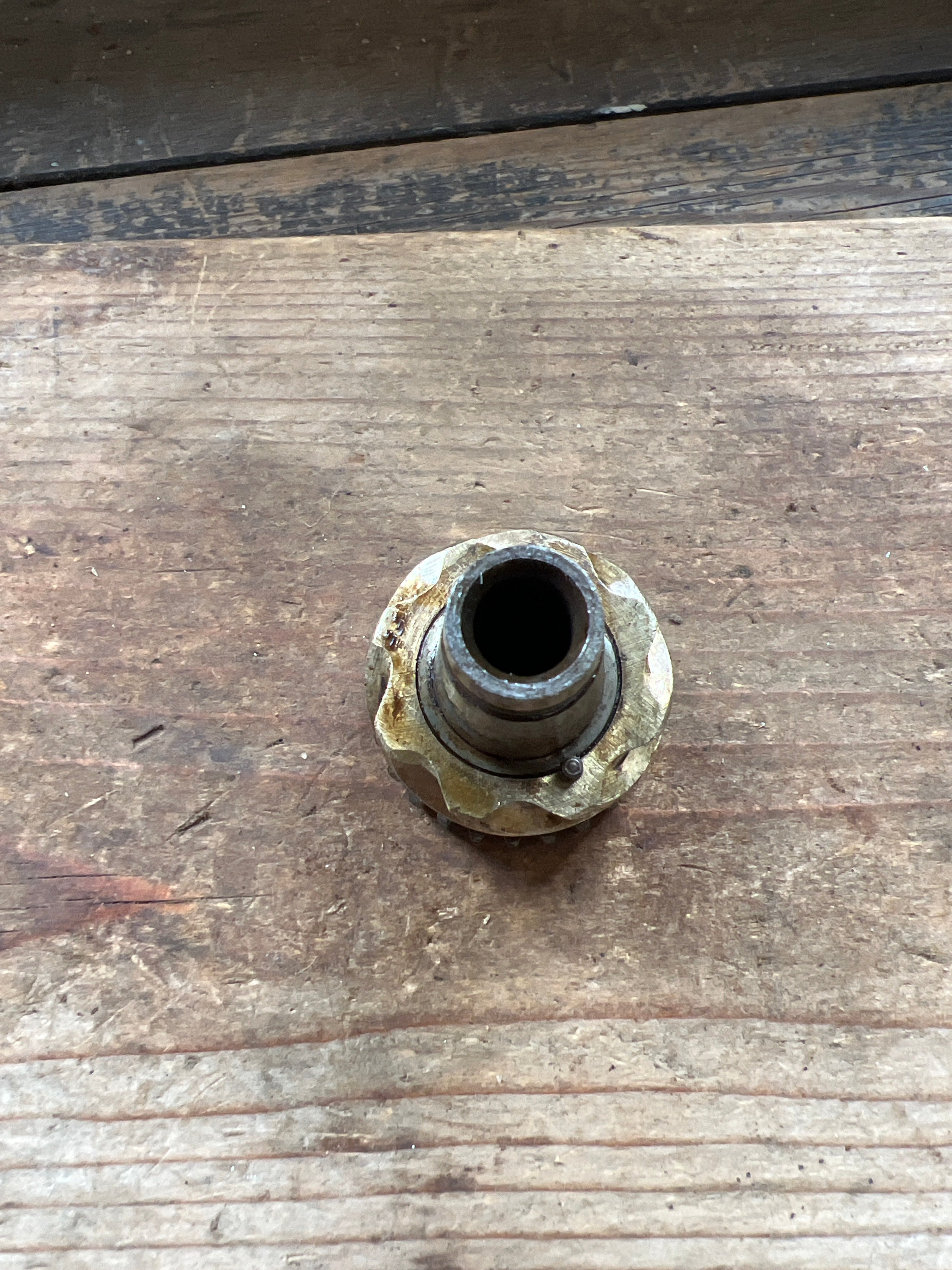 Triumph E4079 1959 etc Tiger cub crank timing pinion assembly