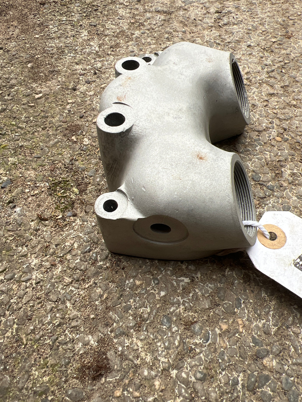 Triumph E3551 500/650 Twins exhaust rocker box