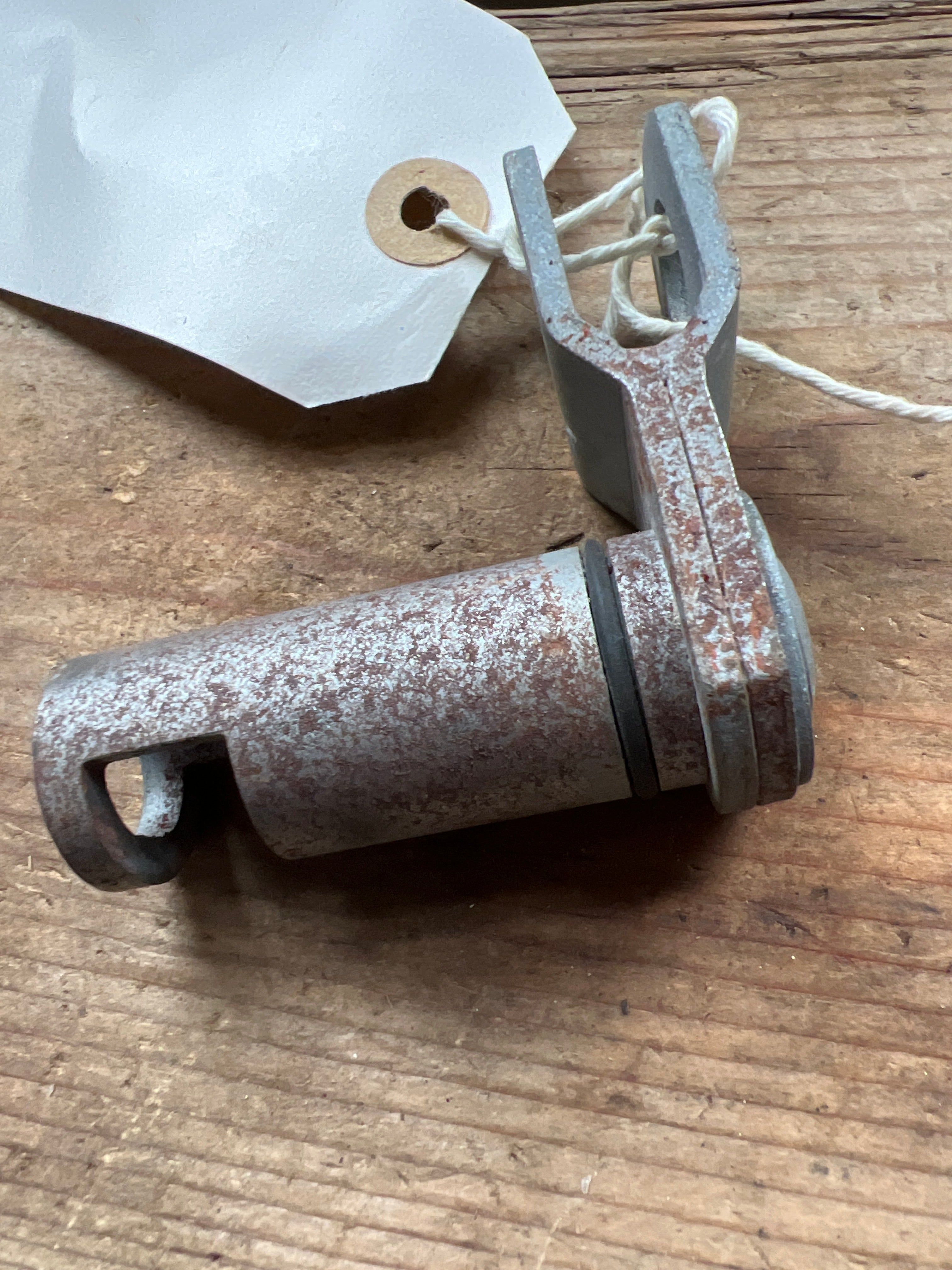 W4986 Triumph BSA conical front brake cam lever NOS