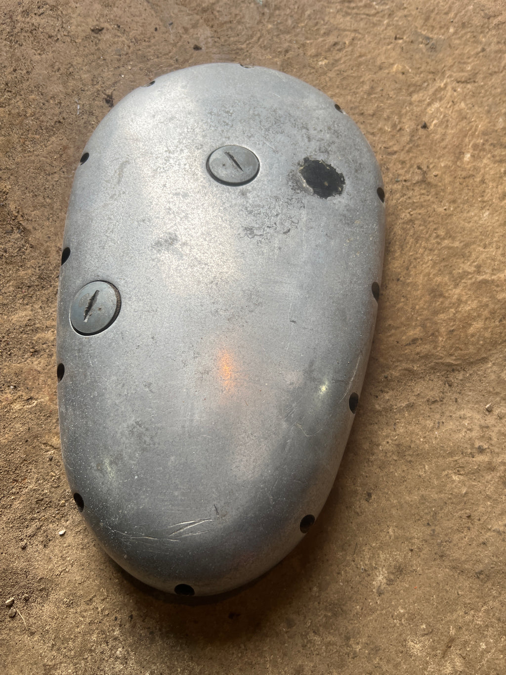 BSA A65 clutch cover 68-720
