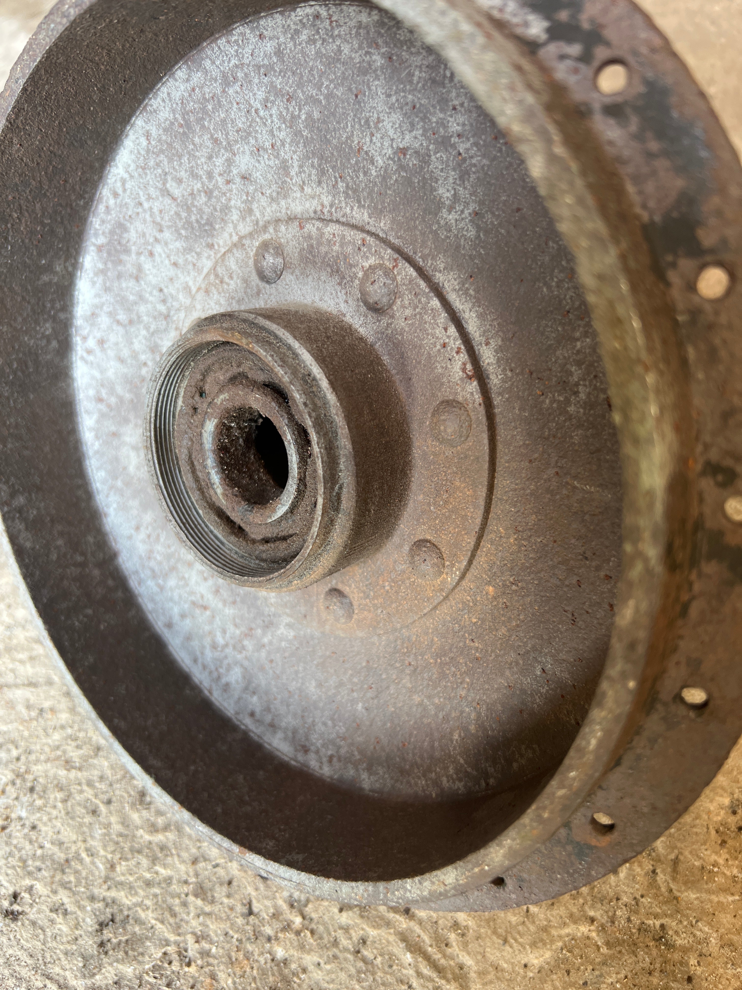 BSA 7” single sided front hub