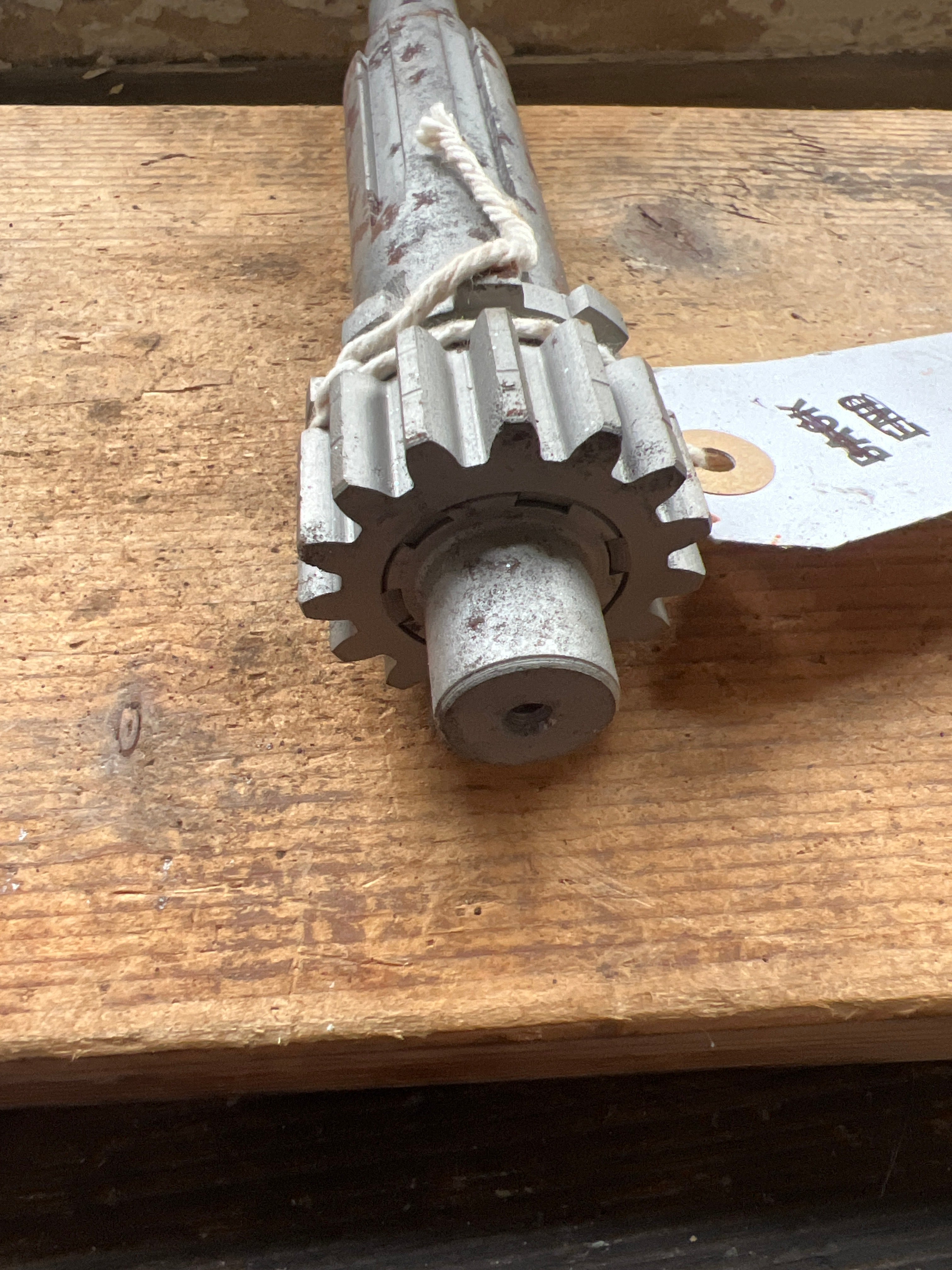 Triumph T4159 650 unit or T150 4 speed gearbox Layshaft & gear