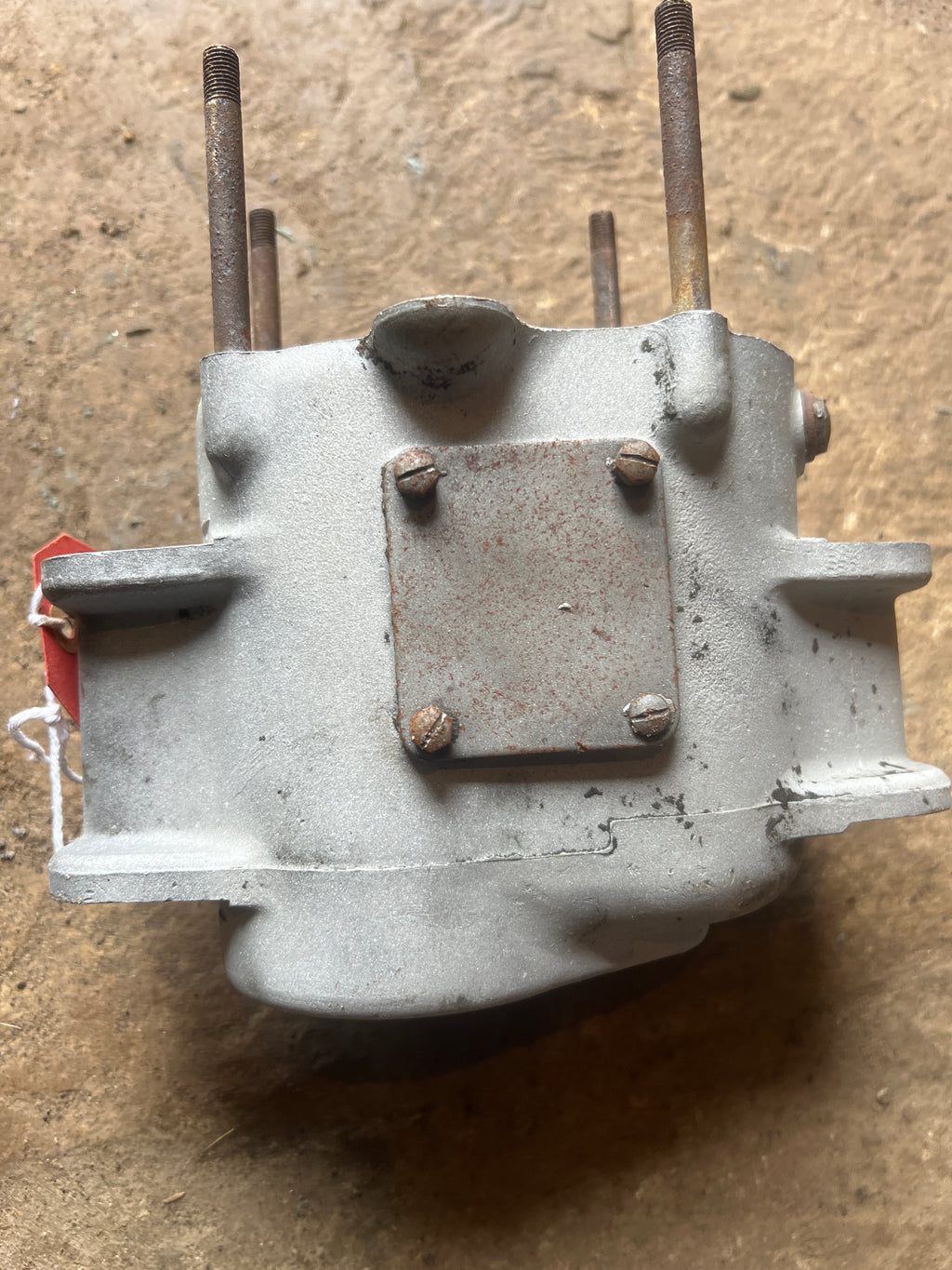 BSA 350 500 650 swinging arm 4 speed gearbox shell