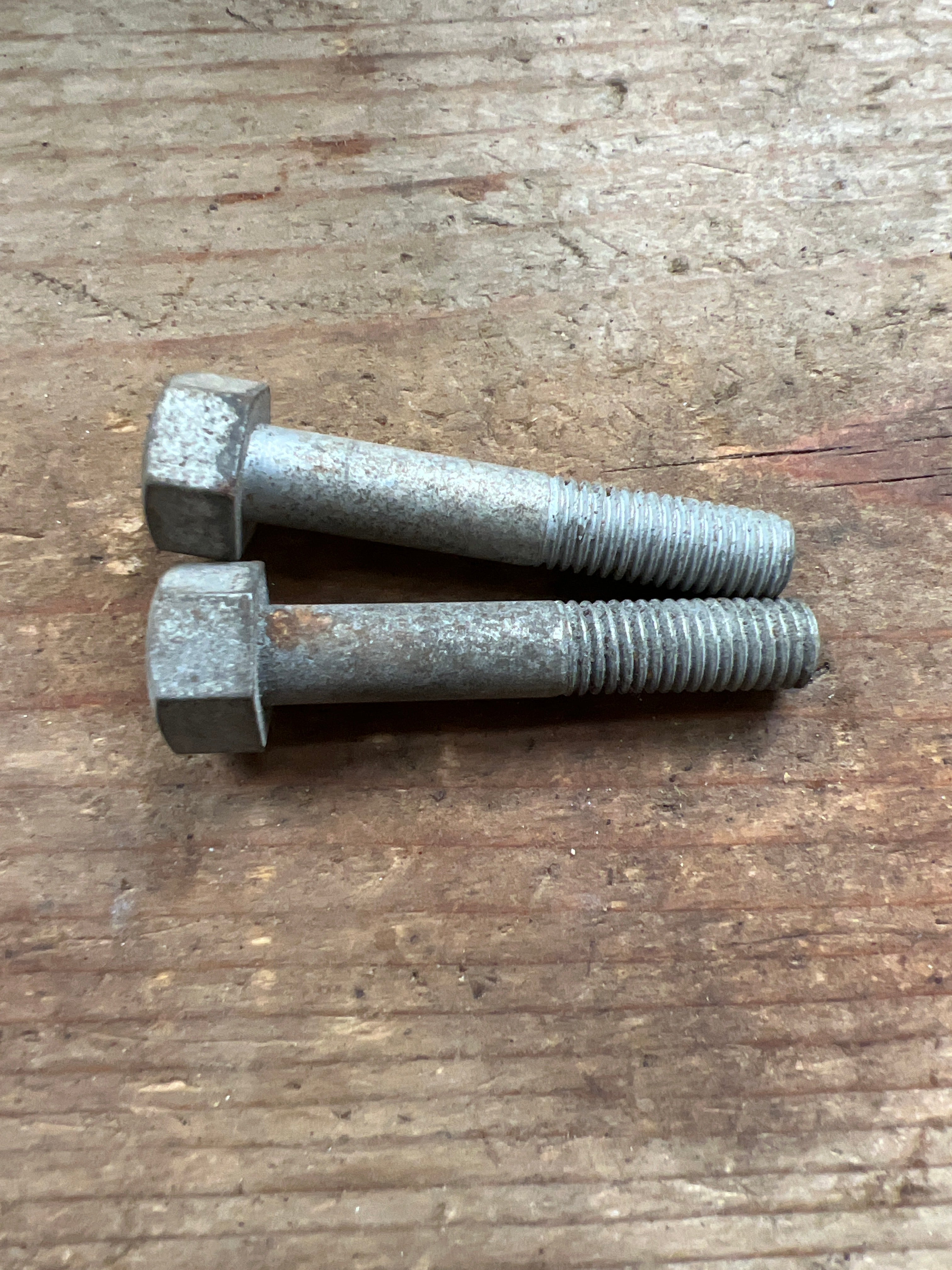 Triumph Oil in frame TR6R Rear left hand engine plate bolts New old stock