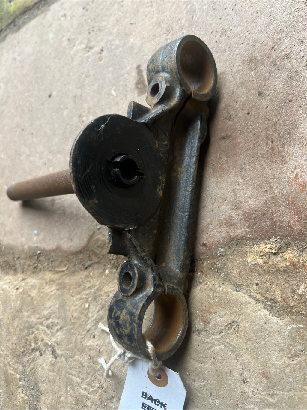 97-4038 Triumph BSA conical hub lower fork yoke 650/750